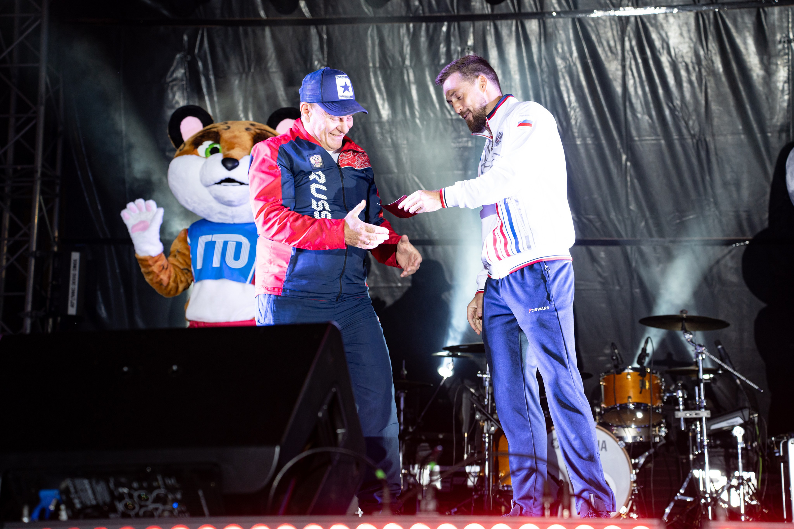 Фестиваль ко дню города Краснодар «45-я Параллель» / @ДС Олимп. Концертный фотограф в Краснодаре