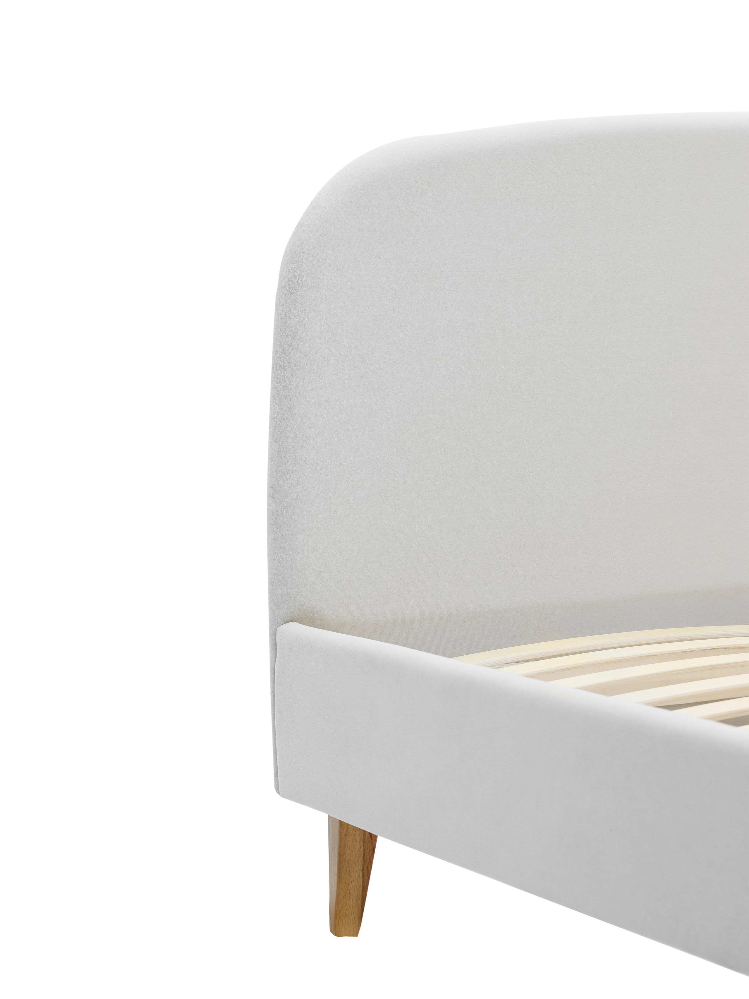 Кровать. Фотосъёмка для бизнеса — предметное фото, репортаж с мероприятий, портреты людей, съёмка интерьера и экстерьера