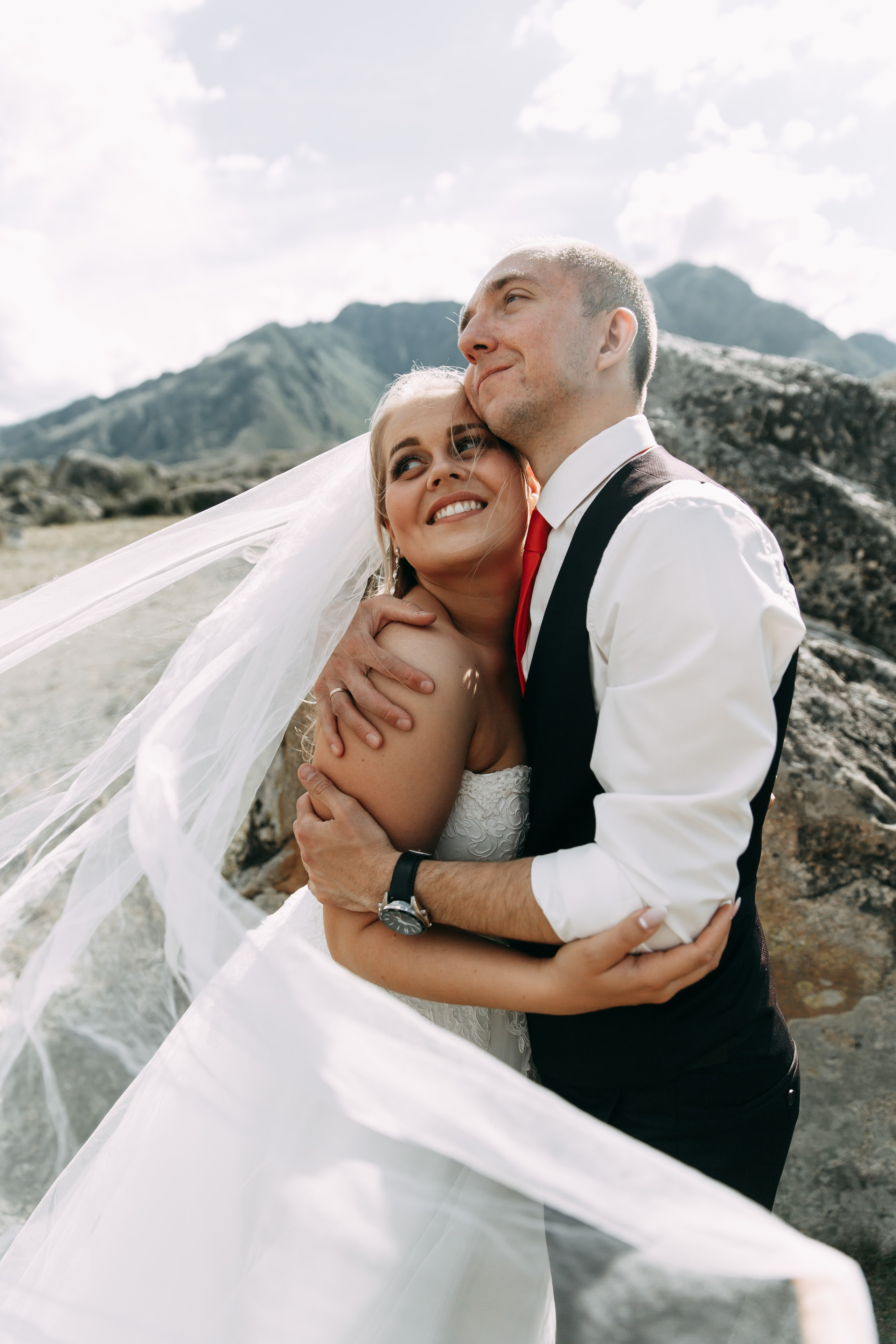«Мы только что расписались и едем в свадебное путешествие. Будем в Ине». Фотограф Любовь Щербинина