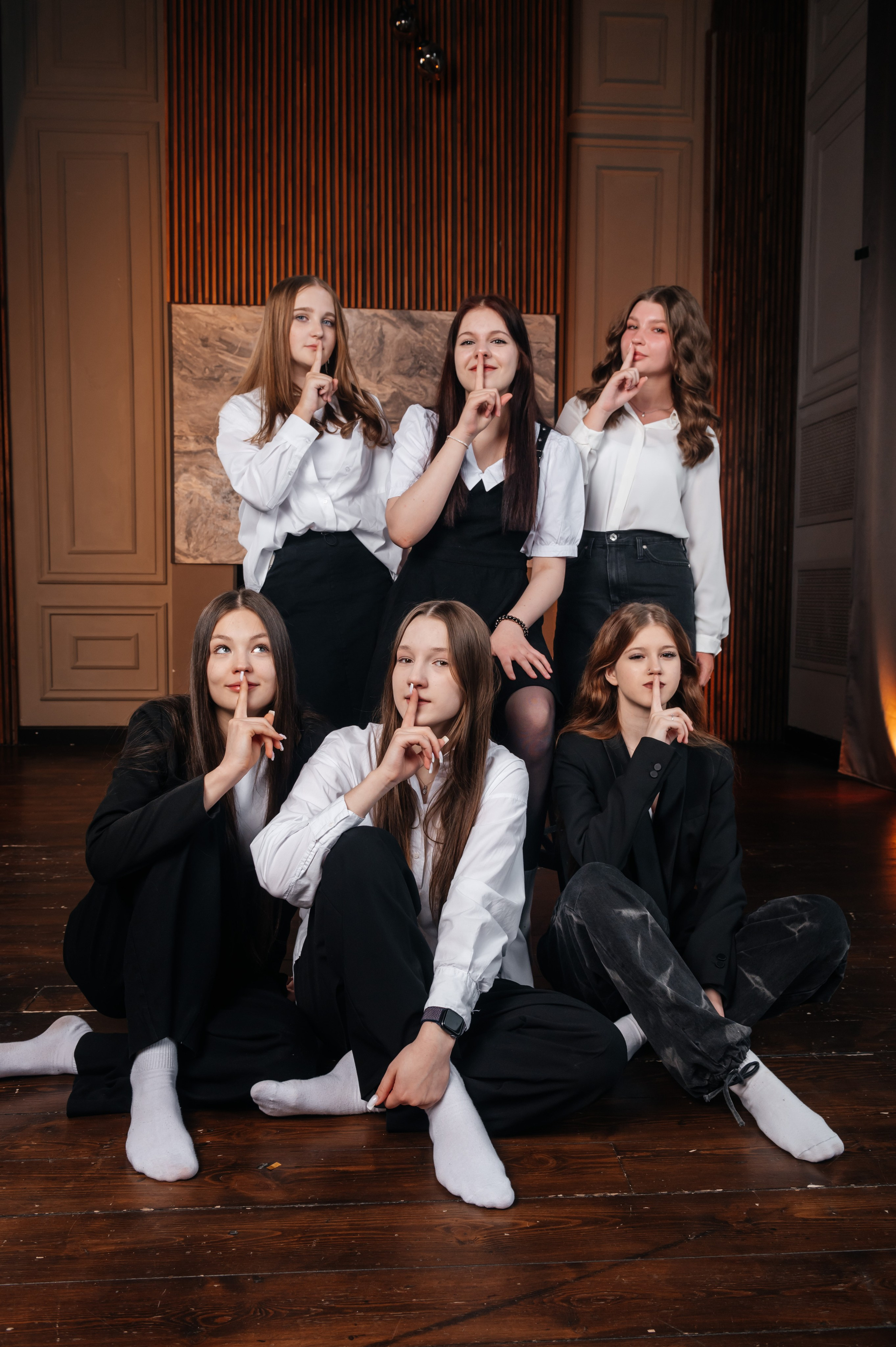 Старшие классы. Современные выпускные альбомы в Новосибирске