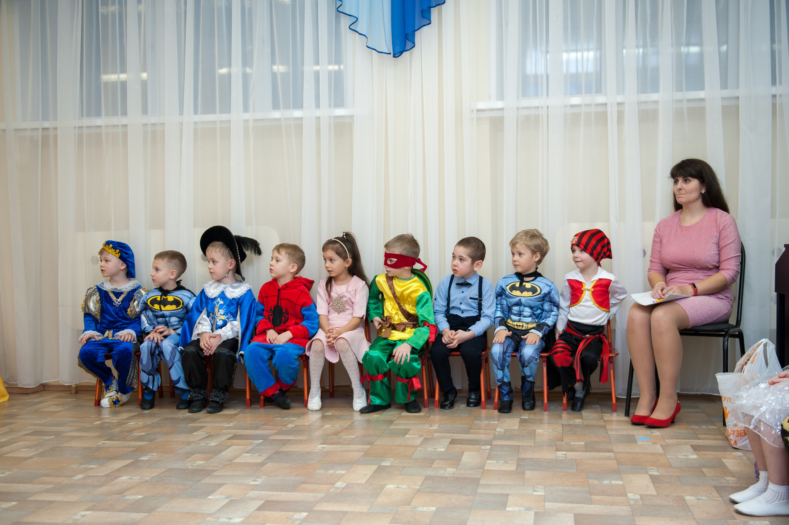 Утренник Новый год. Выпускной альбом Чехов, Подольск, Москва