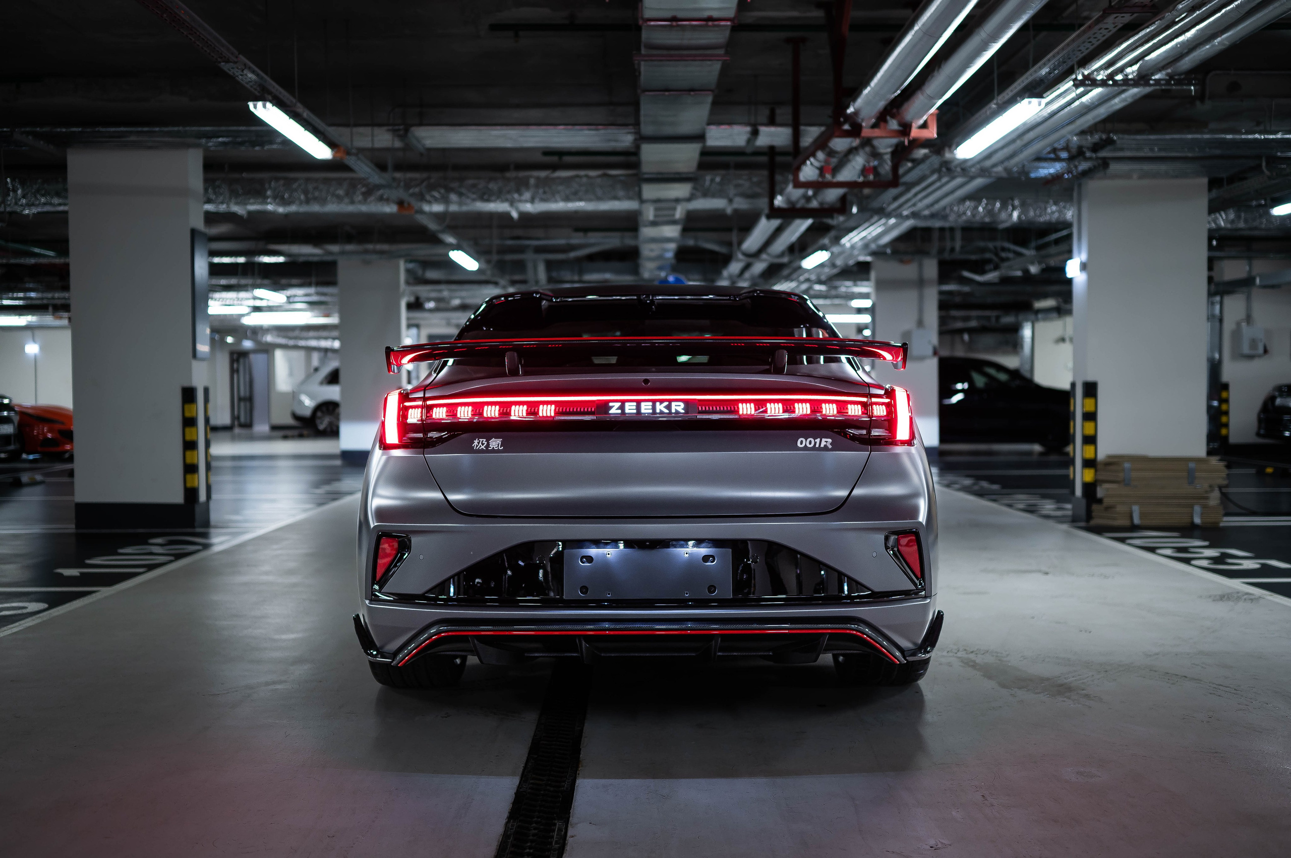 Zeekr 001 FR. Автомобильный фотограф в Москве — Сидоров Дмитрий