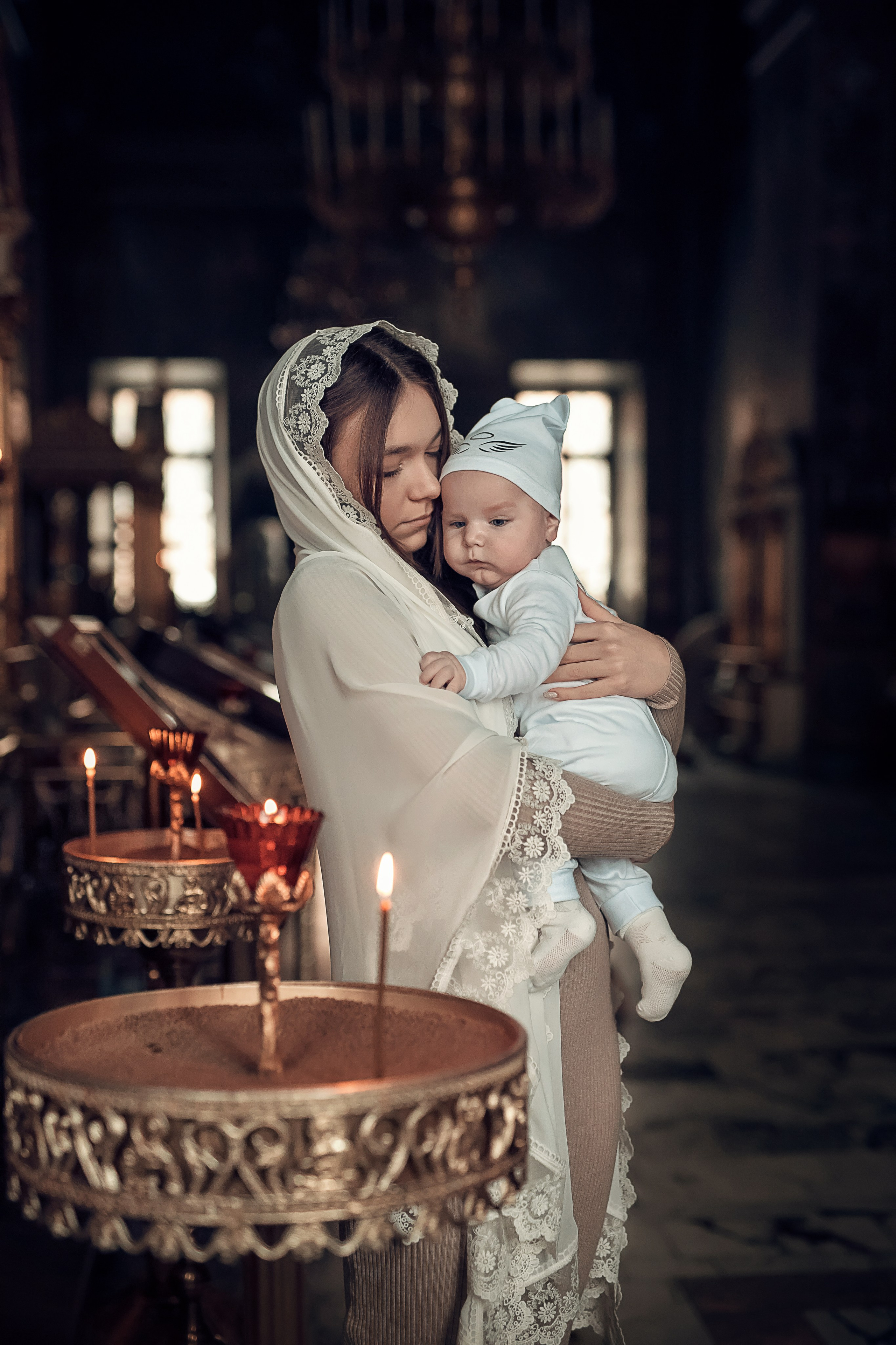 Съемка крещения ребенка в храме Воскресения Словущего