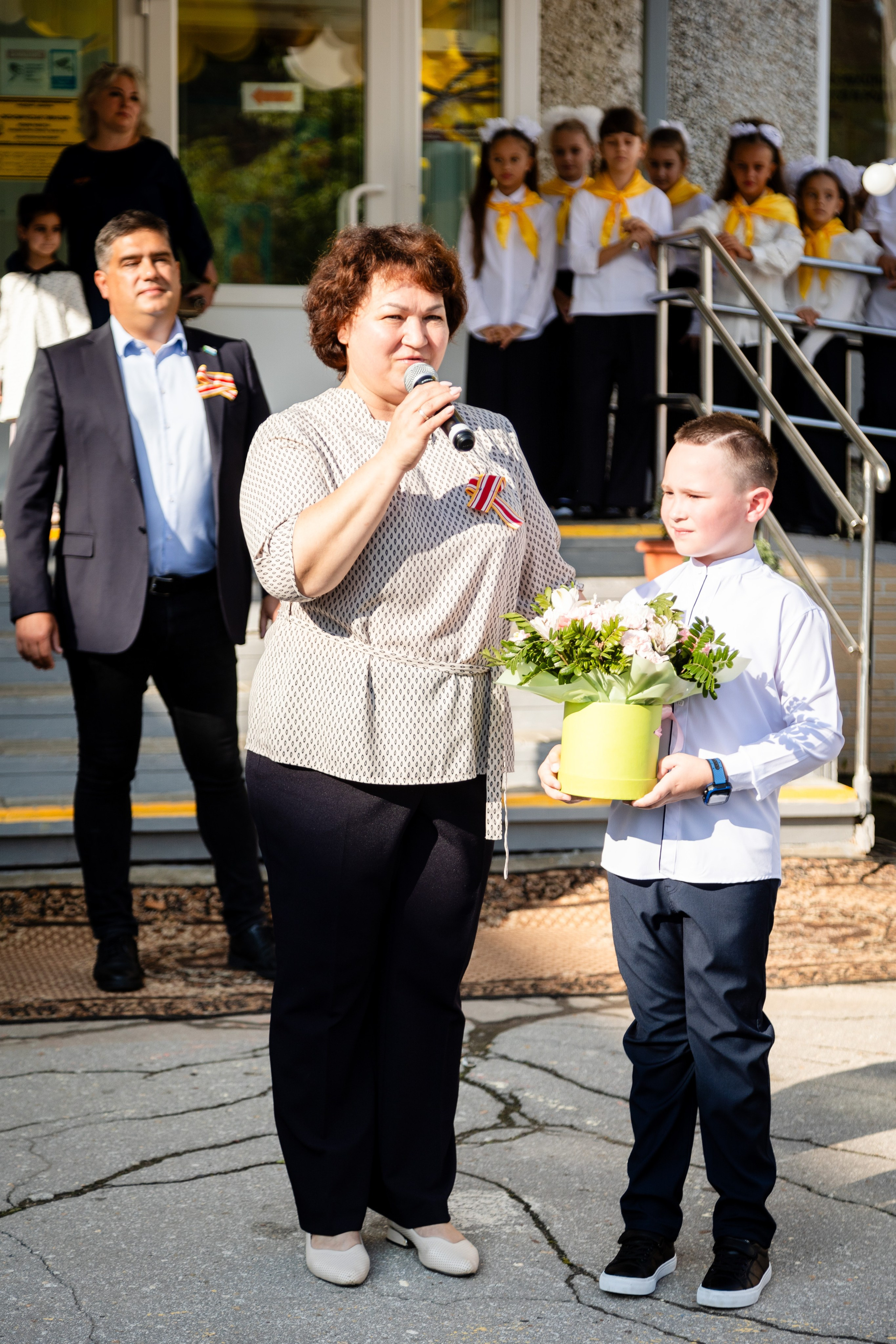 Гимназия № 50. Детский фотограф видеограф в Хабаровске Михаил Орлов