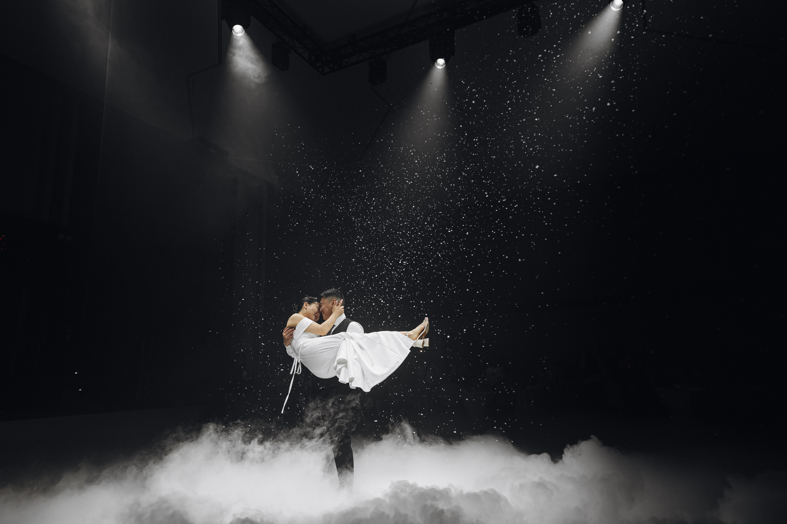 ПАРК СИТИ, MARY WHITE. Свадебный и индивидуальный фотограф в Челябинске Евгения Негодяева