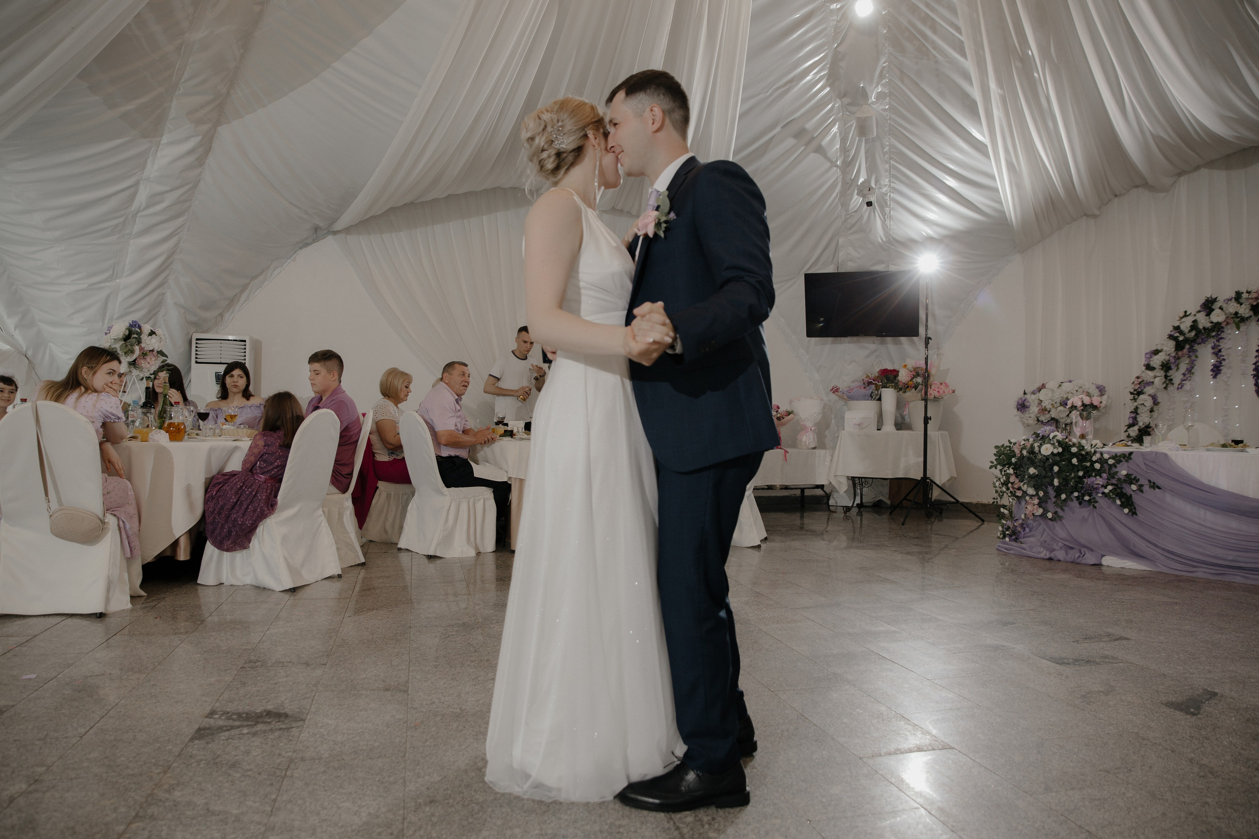 04.08.2024. RETOUCH-HOUSE