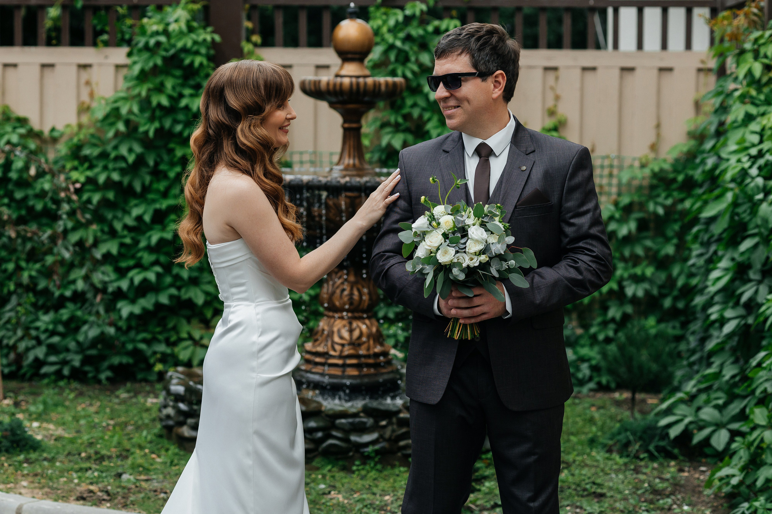 Романтическая выездная церемония. Олег Сверчков | Свадебный фотограф Вологда