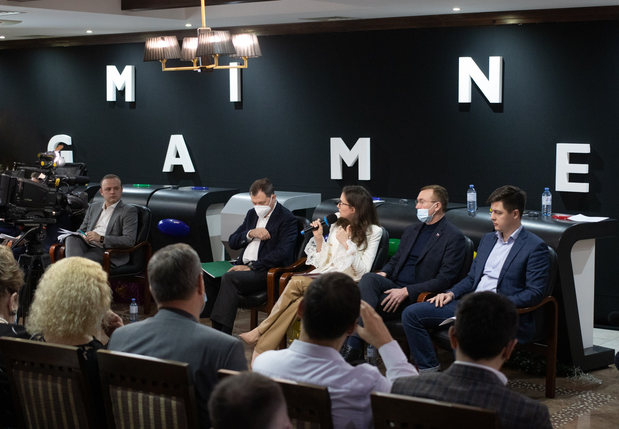 Встреча с Владиславом Даванковым и «Опора России». Репортажный, промышленный и маркетплейс-фотограф Дмитрий Чернат