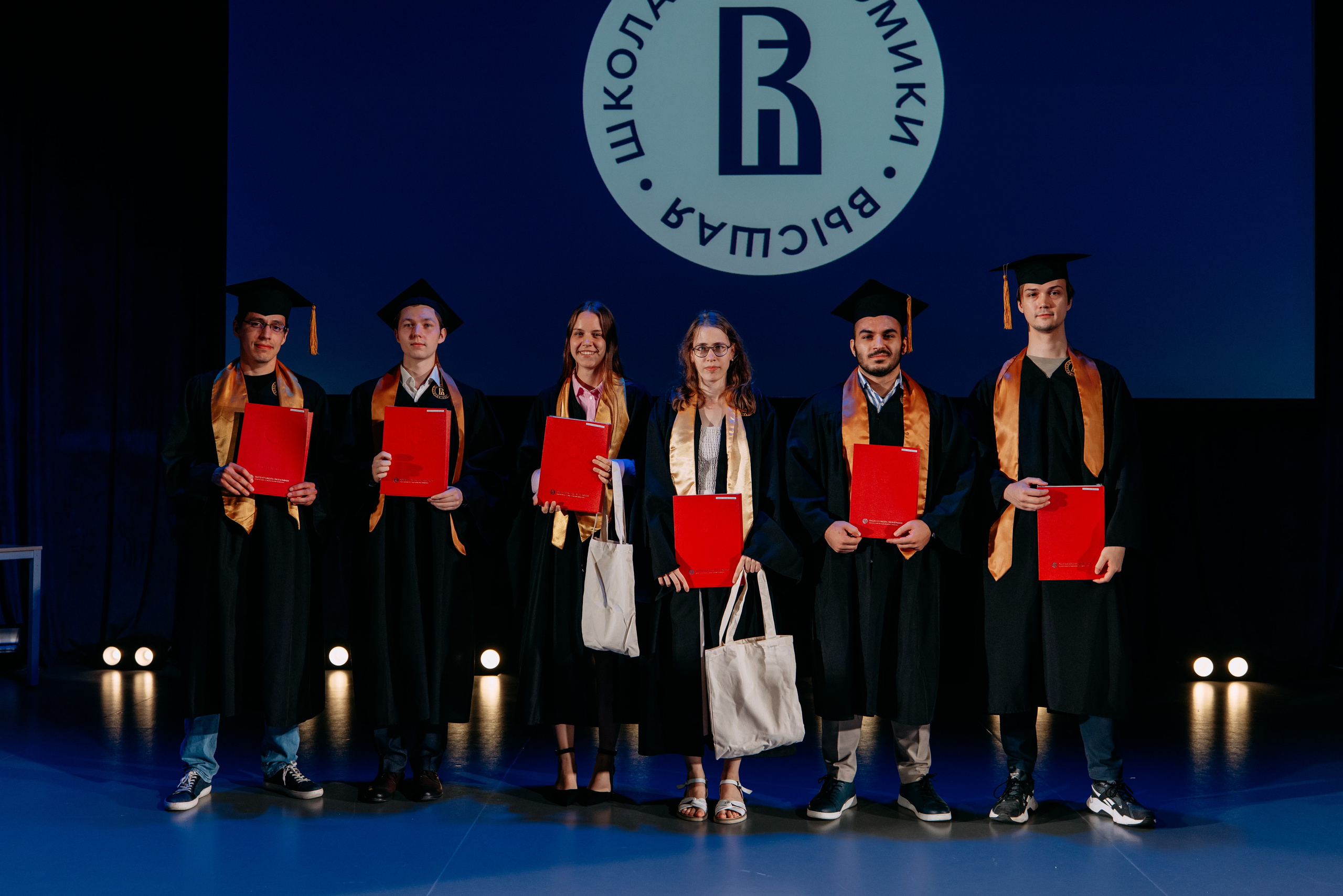 Вручение дипломов. Фото и видео съемка. Андрей Ионов