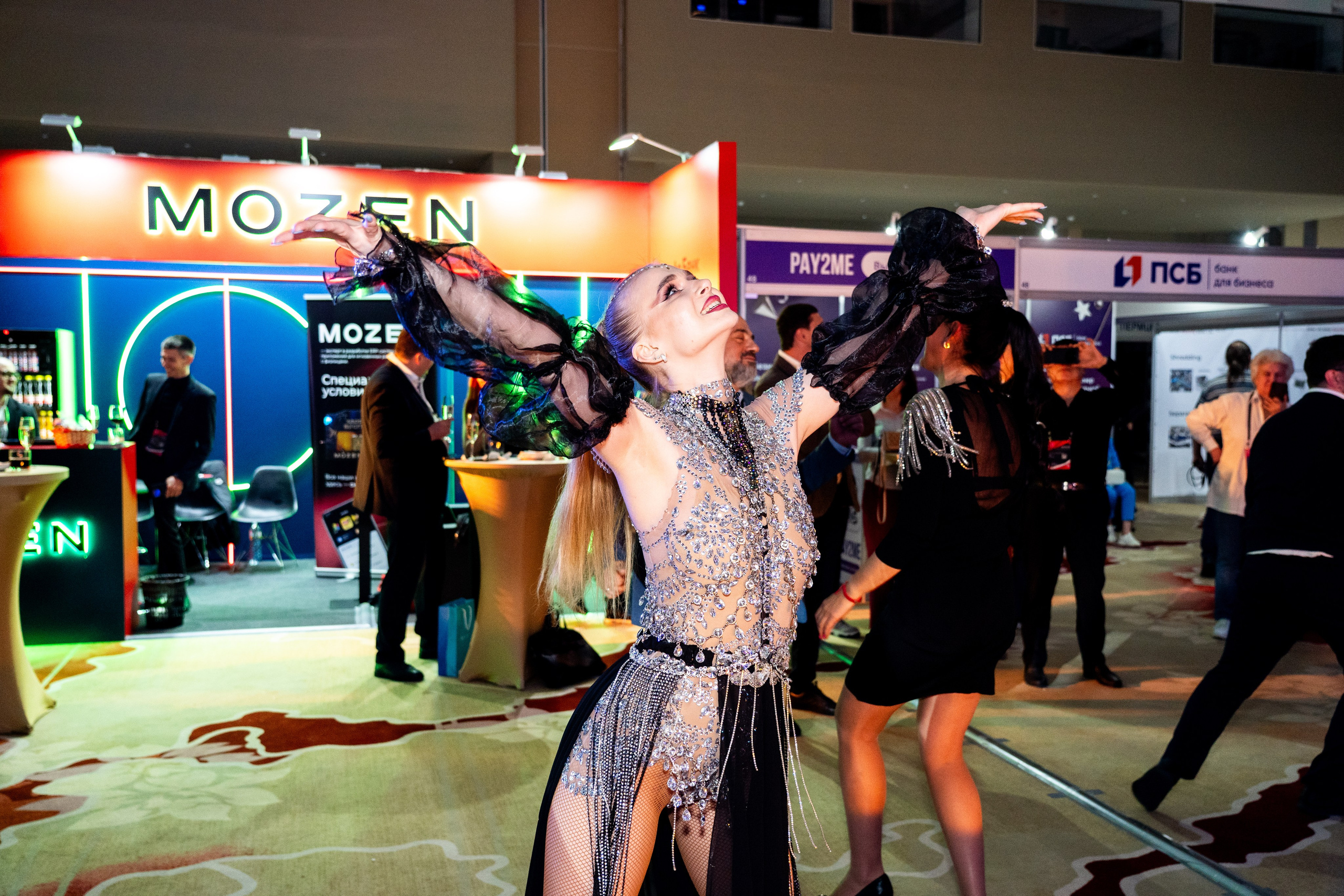 Форум Moscow International Recycling Expo -2025. Легкая фотография