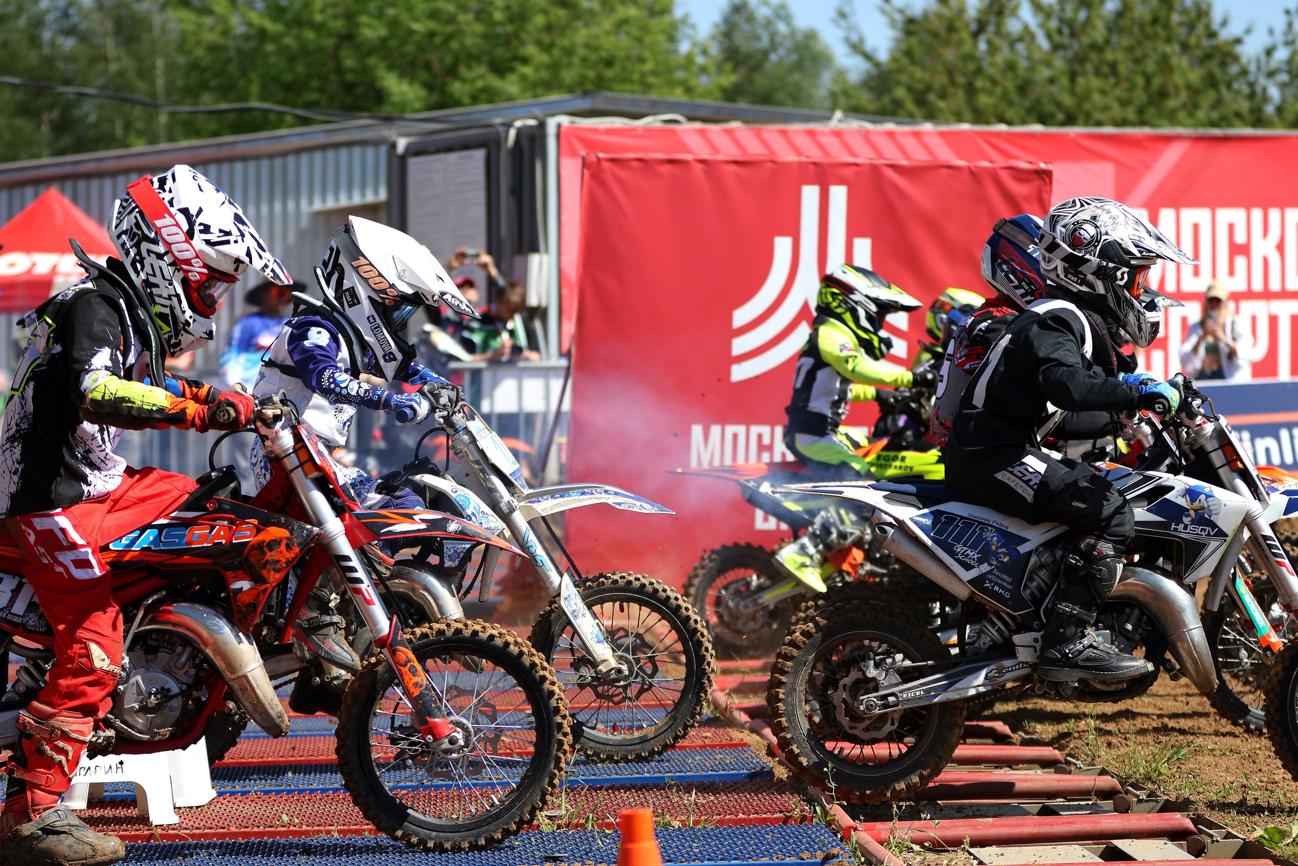 Суперкросс. 1 этап чемпионата и первенства Москвы. Спортивный и репортажный фотограф Ермакова Светлана