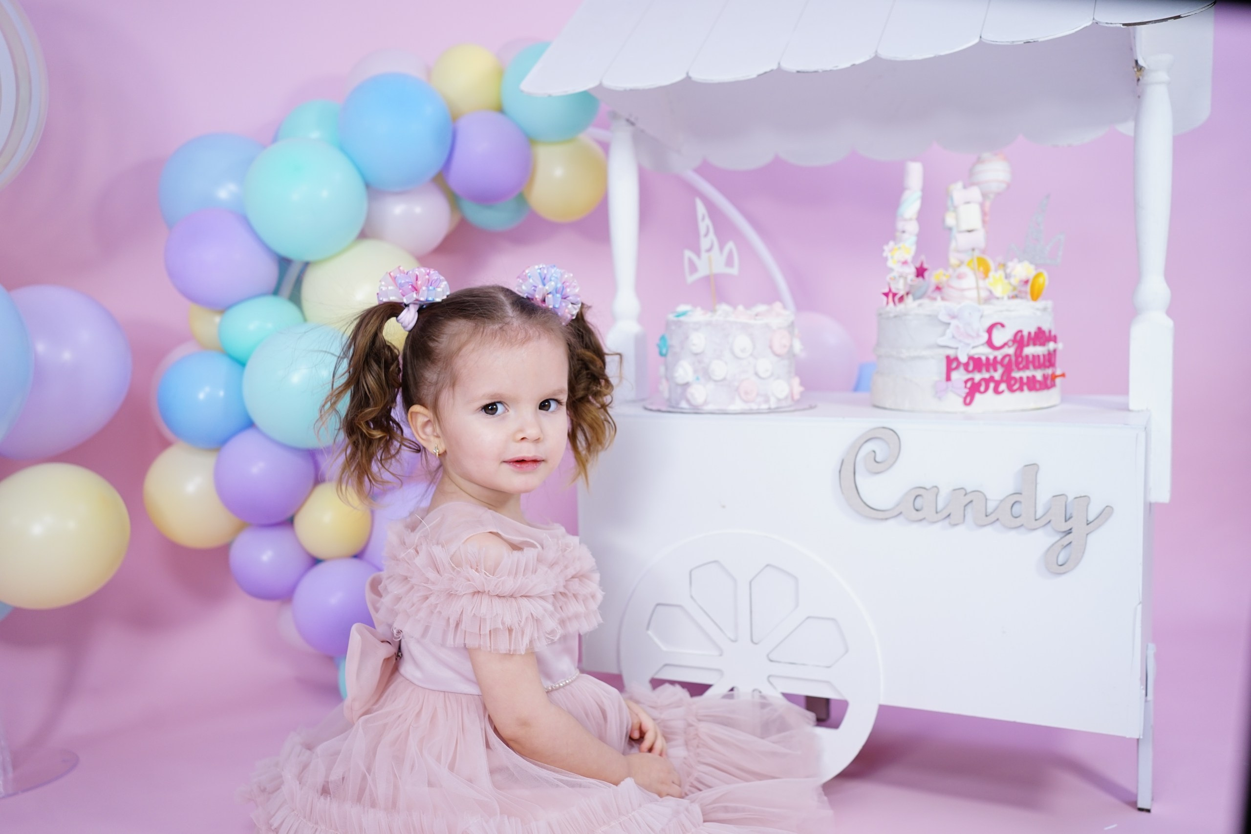Фотосессия на 2-3 Годика. Детская Фотостудия ГОДОВАСИКИ в Санкт-Петербурге фотосесия на годик