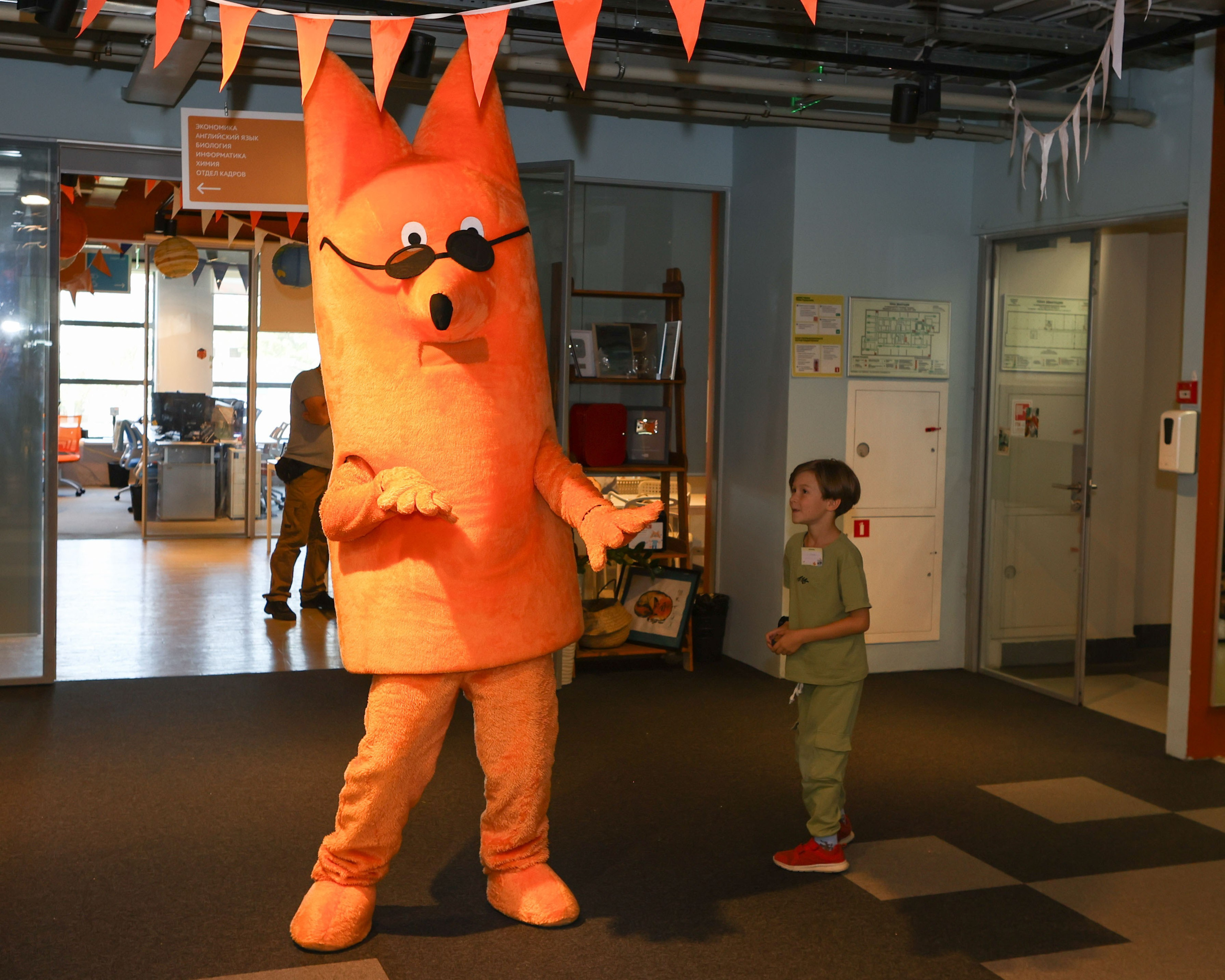 Новый учебный год в Школе Фоксфорд 1-2 классы. Выпускные альбомы и школьный фотограф в Подольске, Троицке, Щербинке, Москве и Московской области