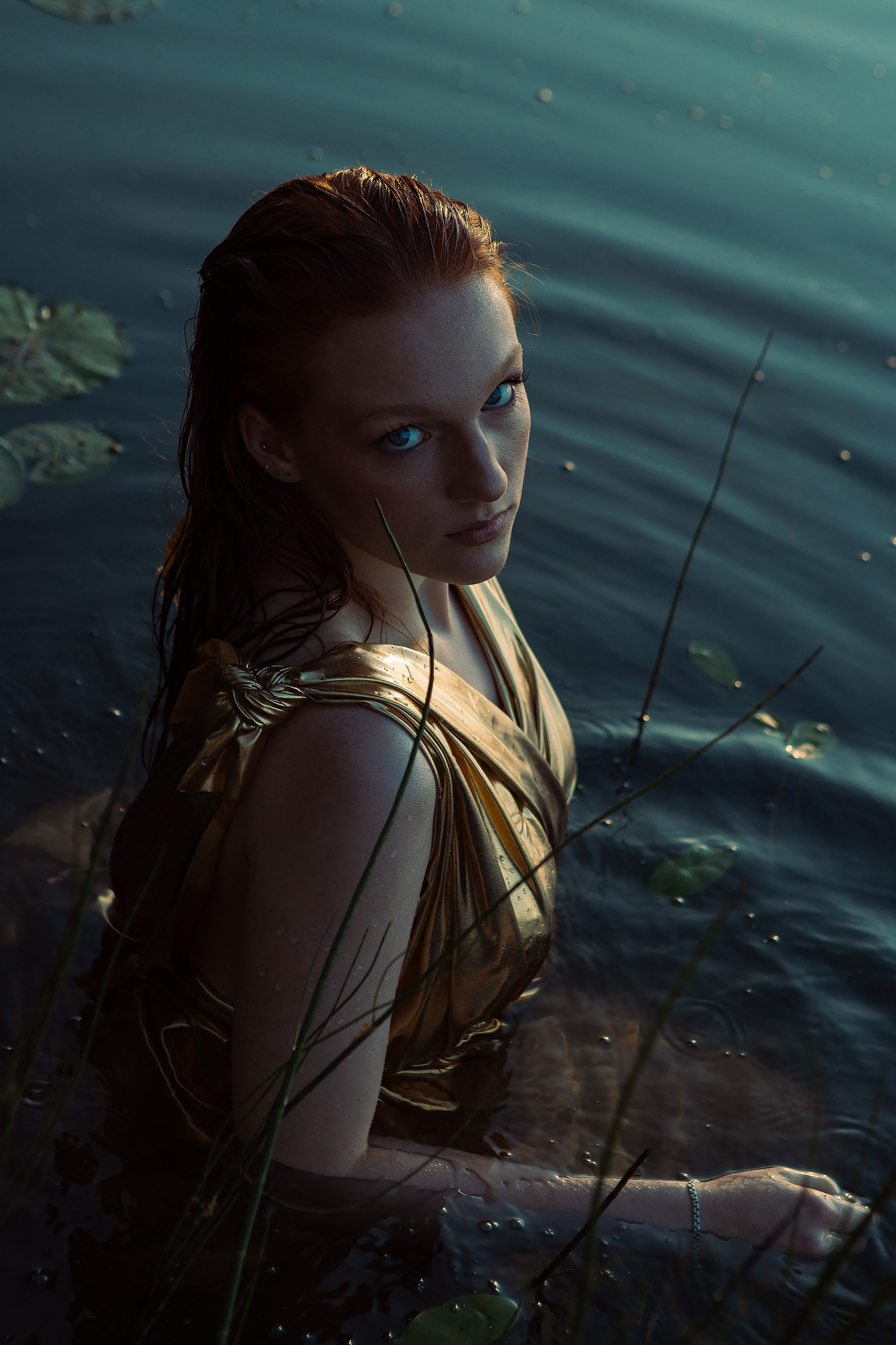 Лена в озере. Семейный и контент- фотограф Анна Уткина, Электросталь, Ногинск, Москва