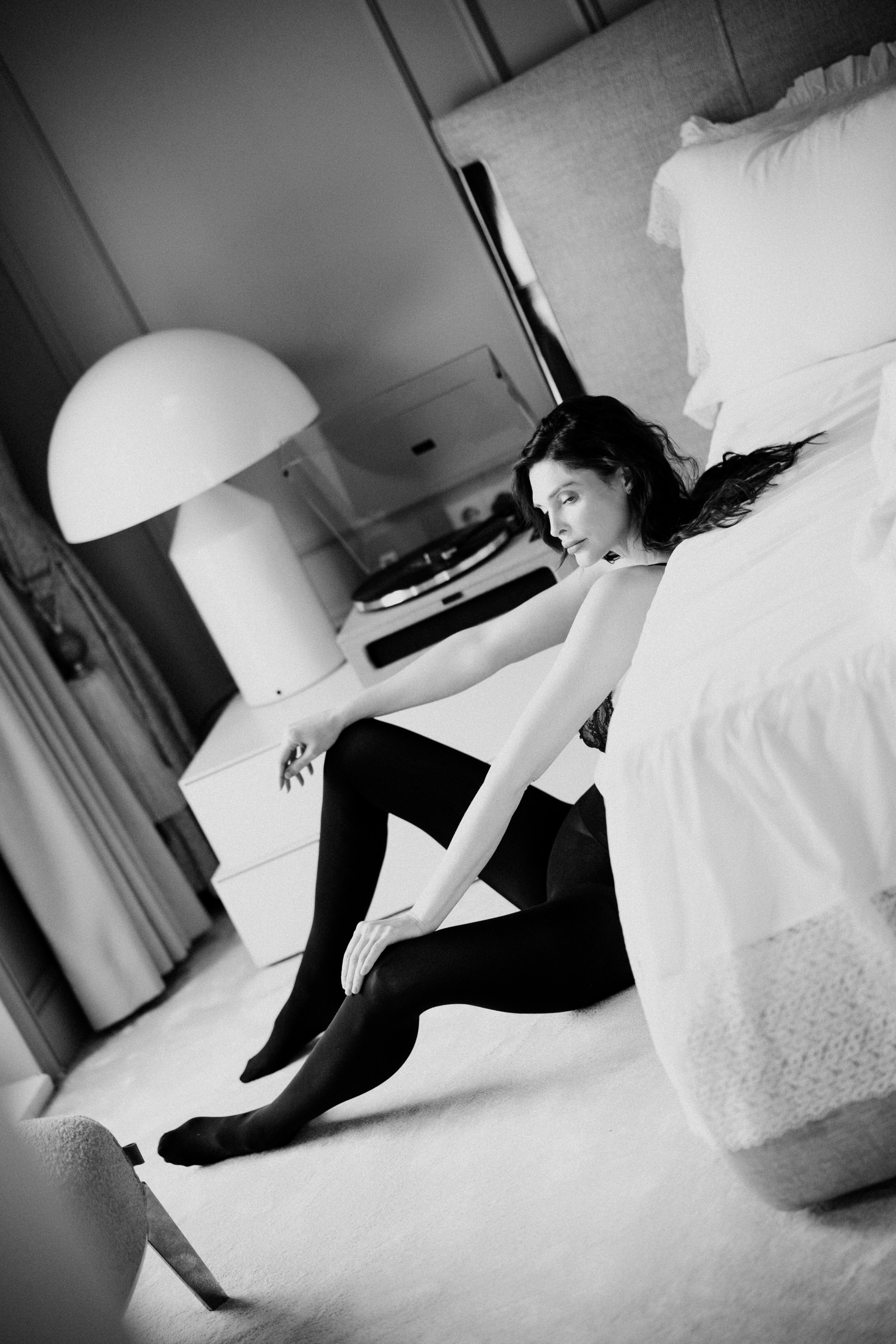 I am Diana, a portrait photographer. I take pictures around the world