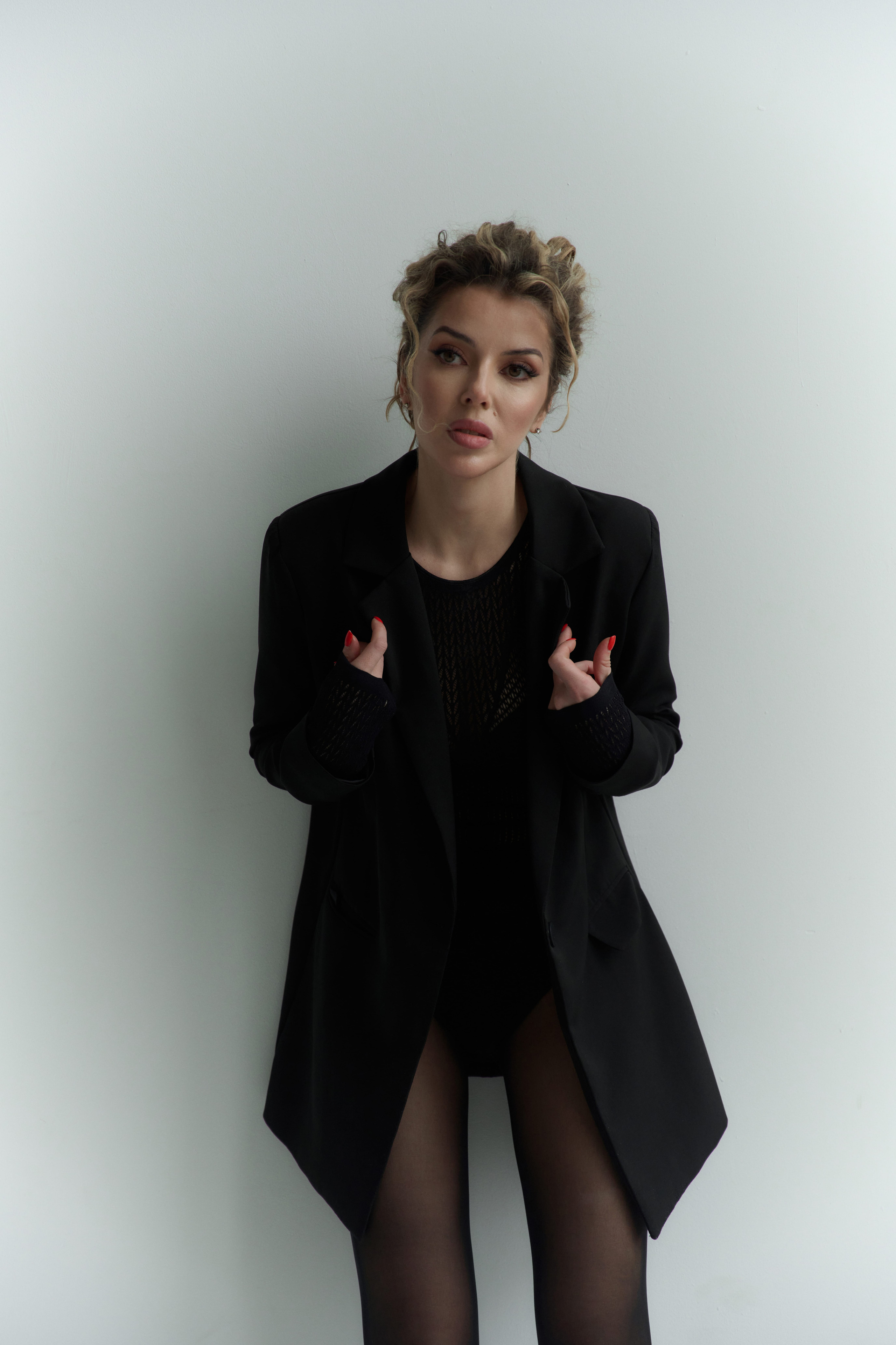 Prostranstvo. Z H U R A V L E V