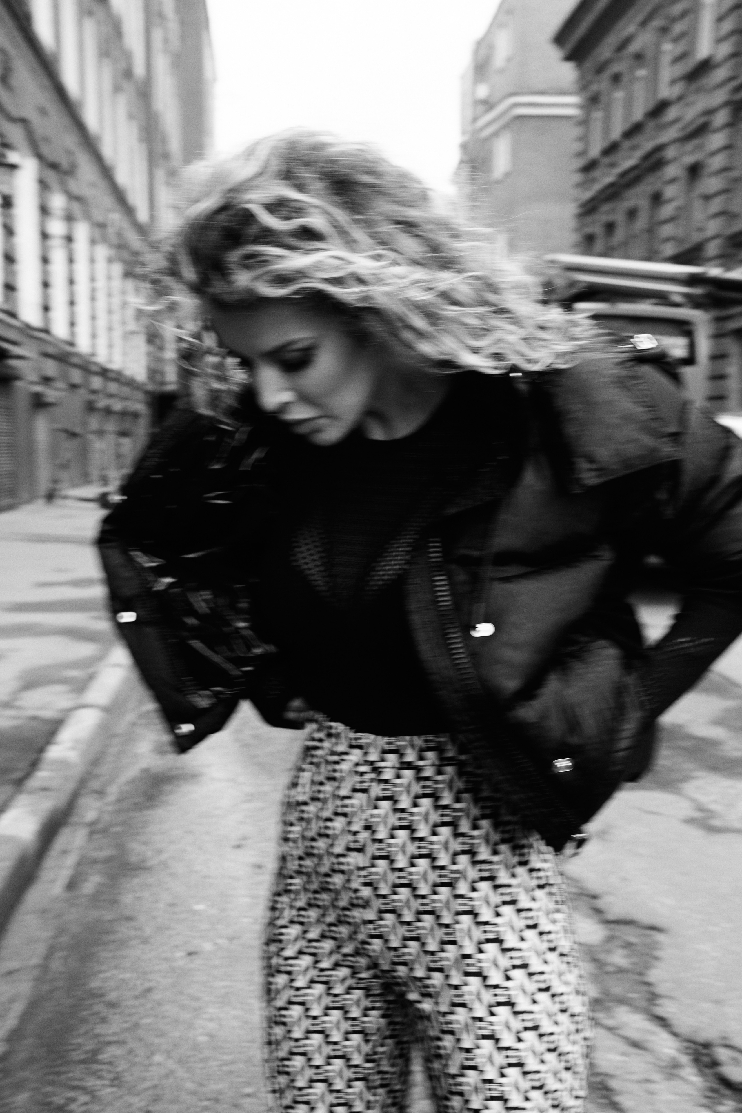 Юлианна. Z H U R A V L E V