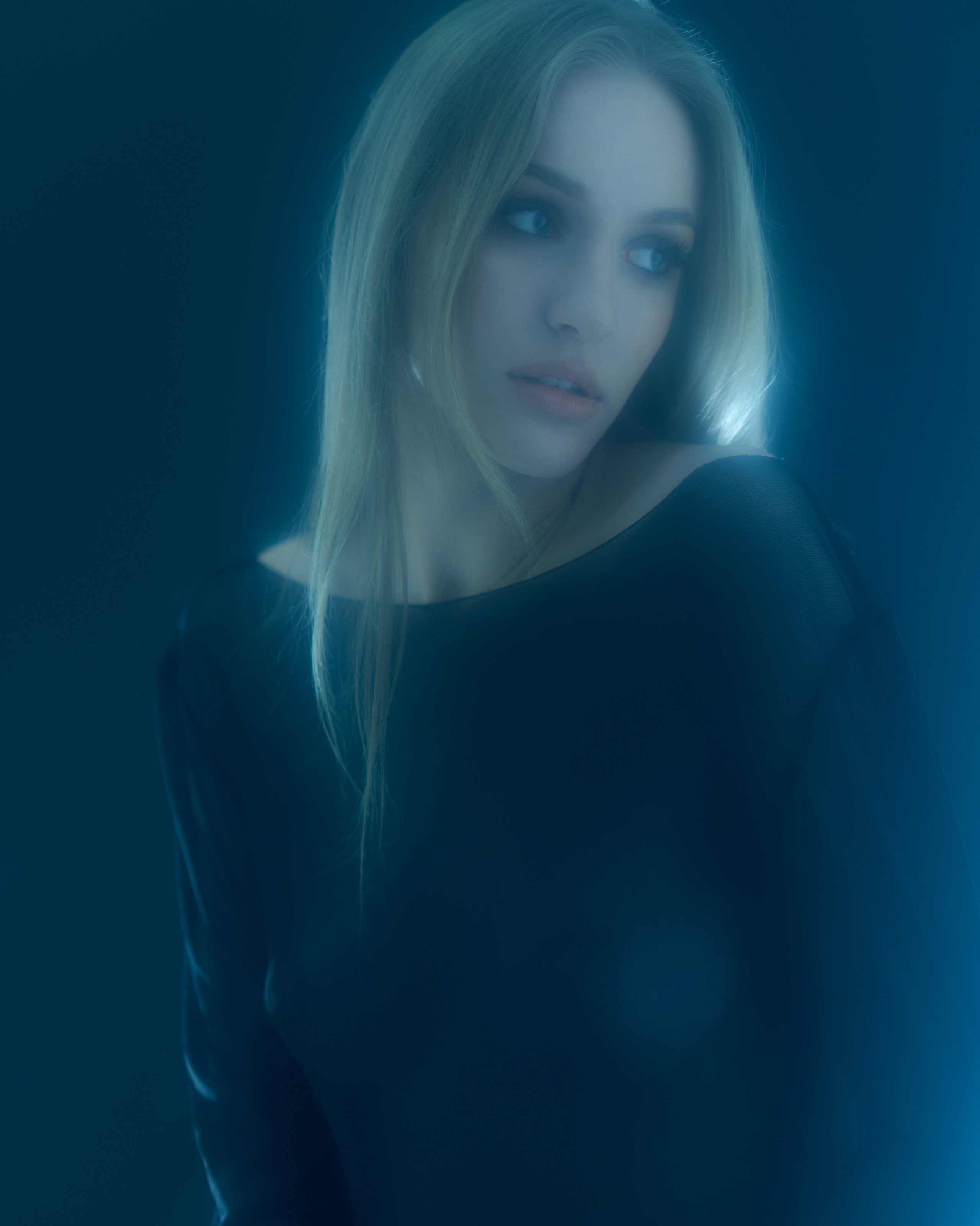 Ангелина. Z H U R A V L E V