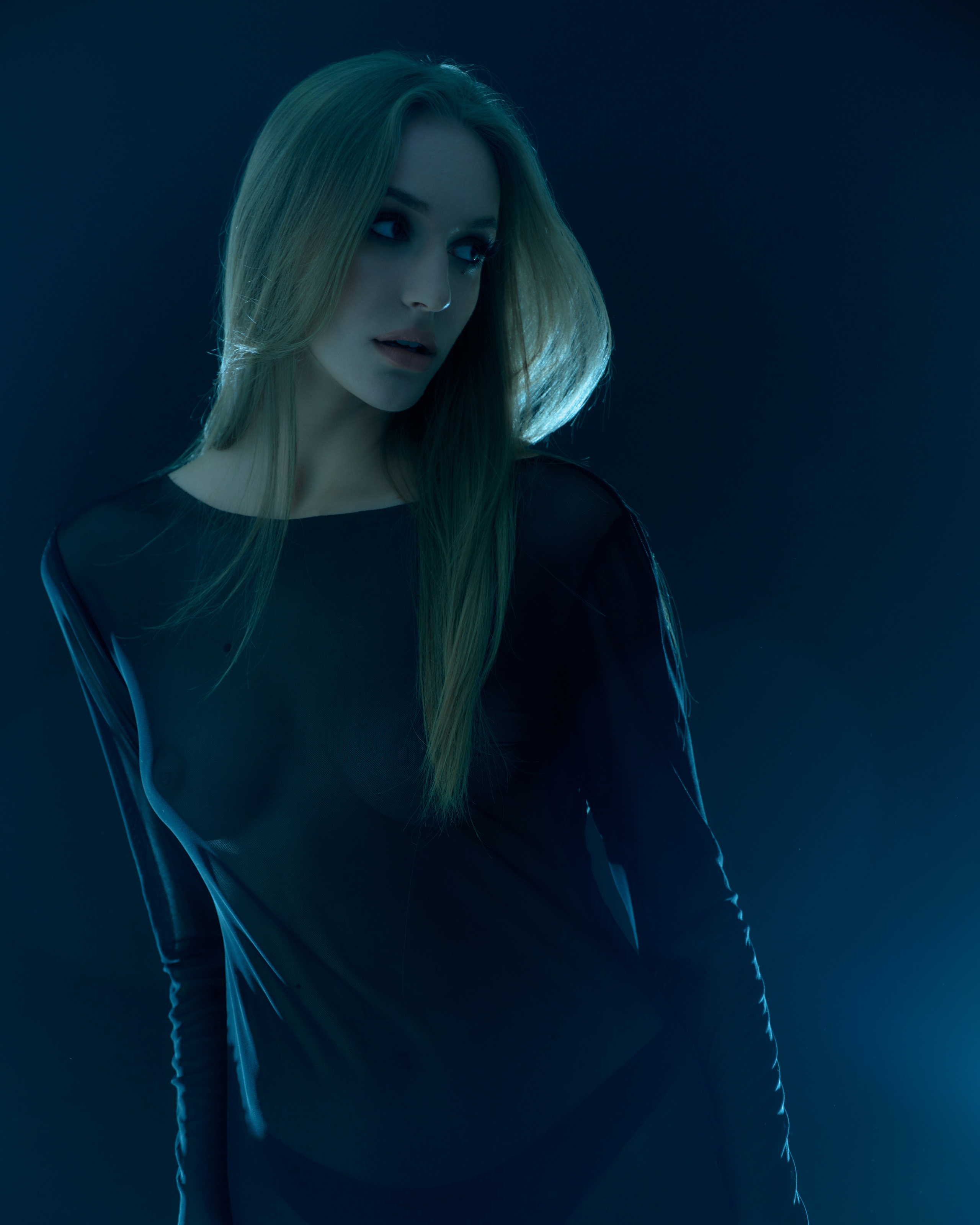 Ангелина. Z H U R A V L E V