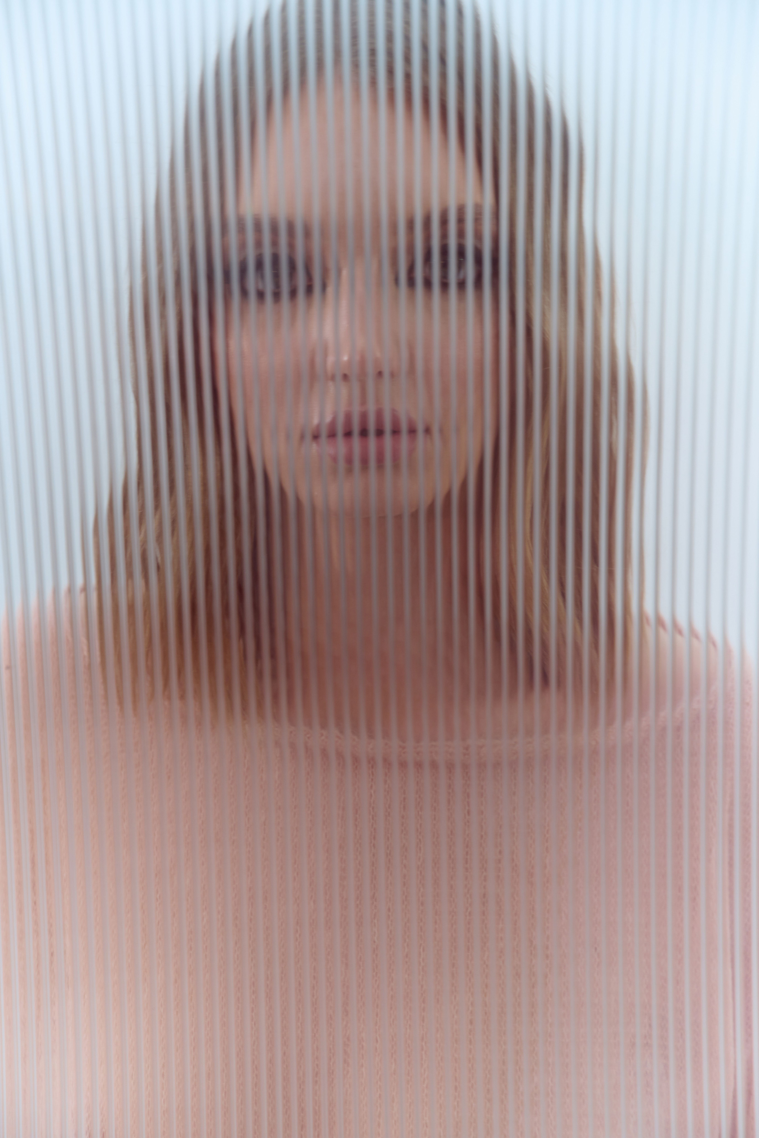 Alina. Z H U R A V L E V