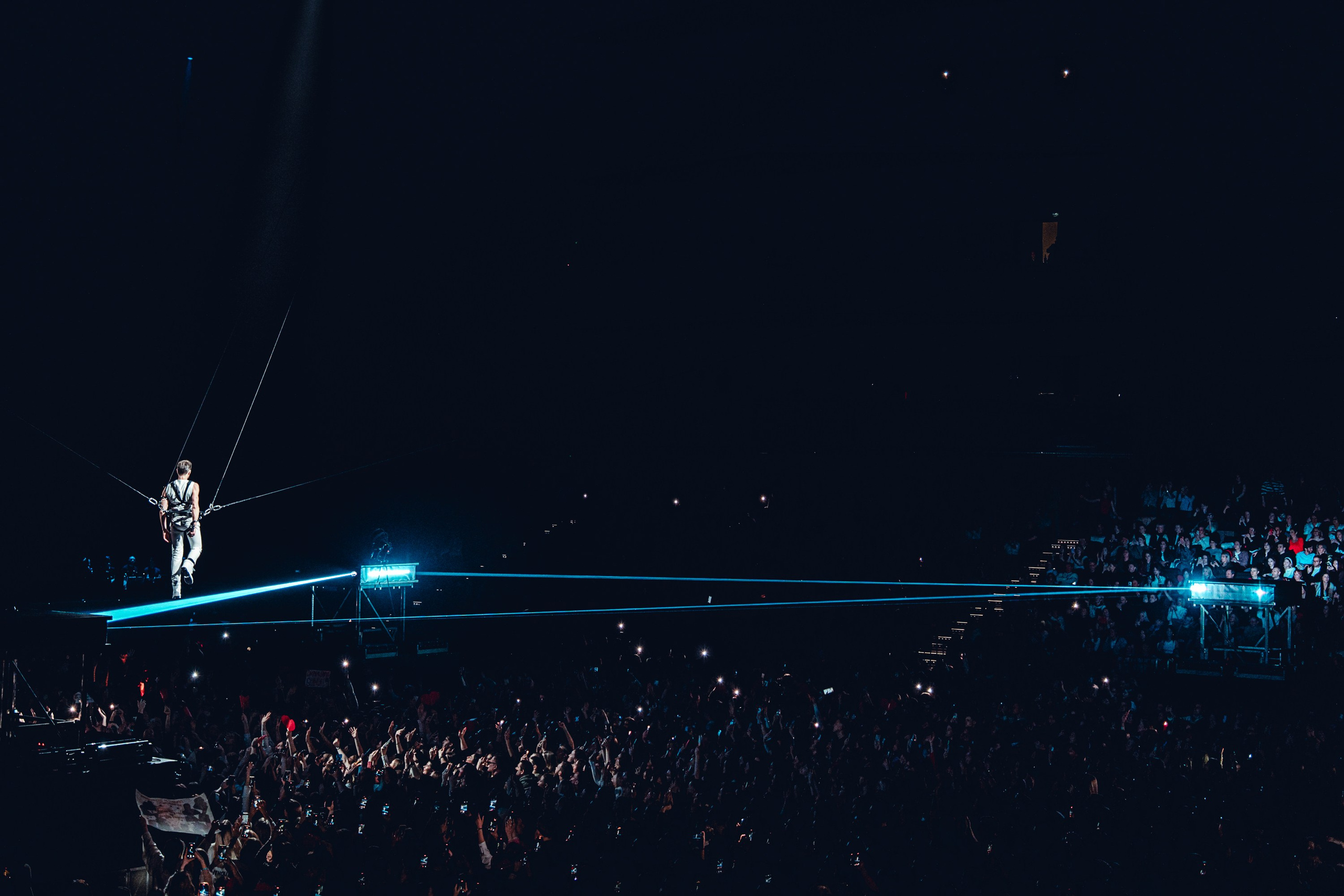 Дима Билан. Магия музыки в кадре: Концертная Фотография