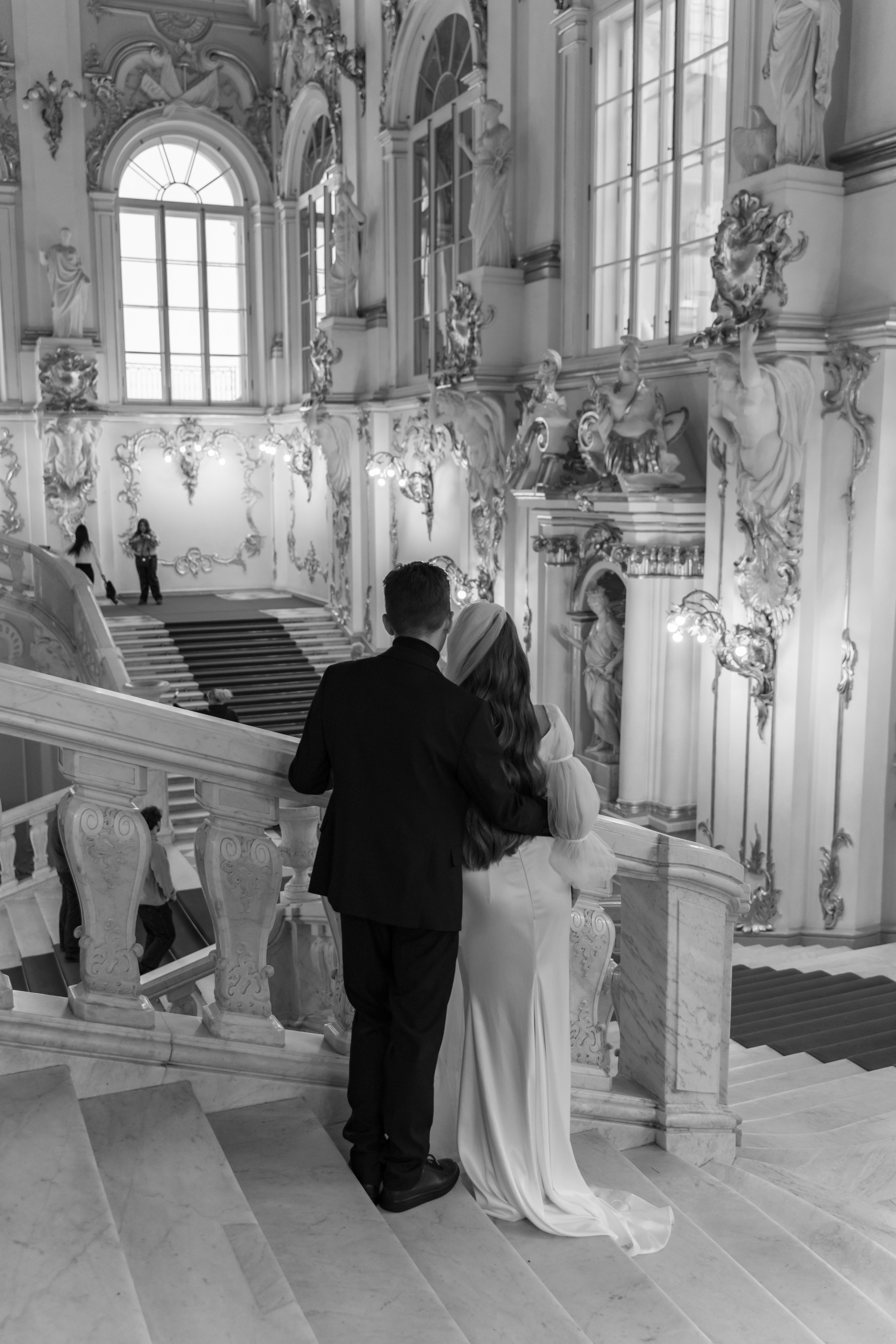Фотосессия в Эрмитаже упрекрасно передаст Ваш стиль свадьбы!