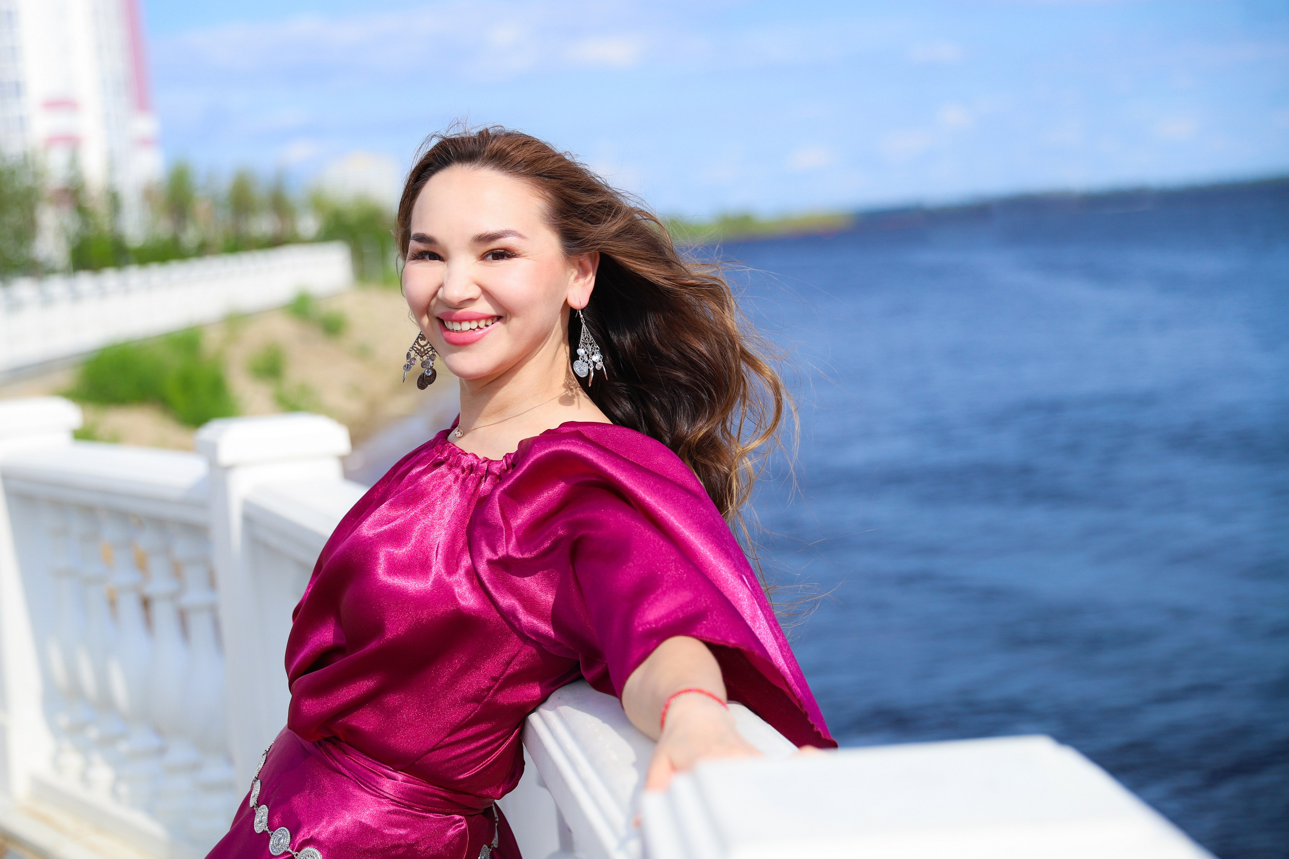 Съемка на белой набережной. Фотограф в Сургуте Брызгунова Анастасия