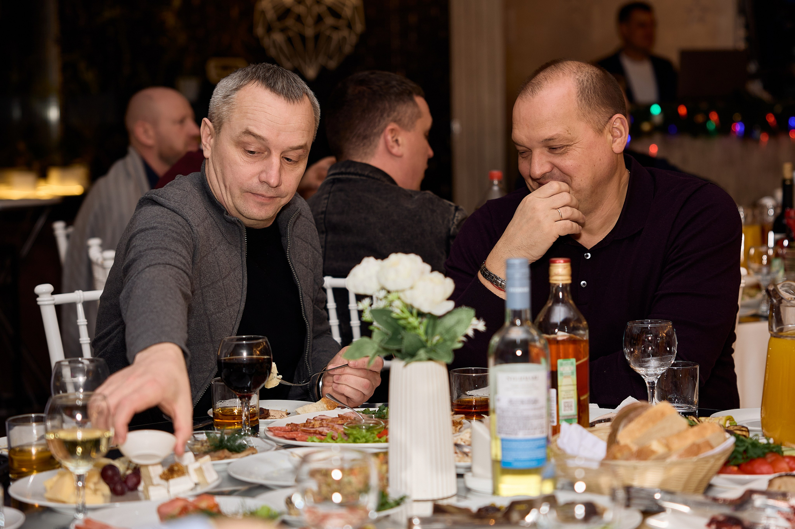 Новогодние корпоративы. Предметный и репортажный фотограф Алексей Кротов