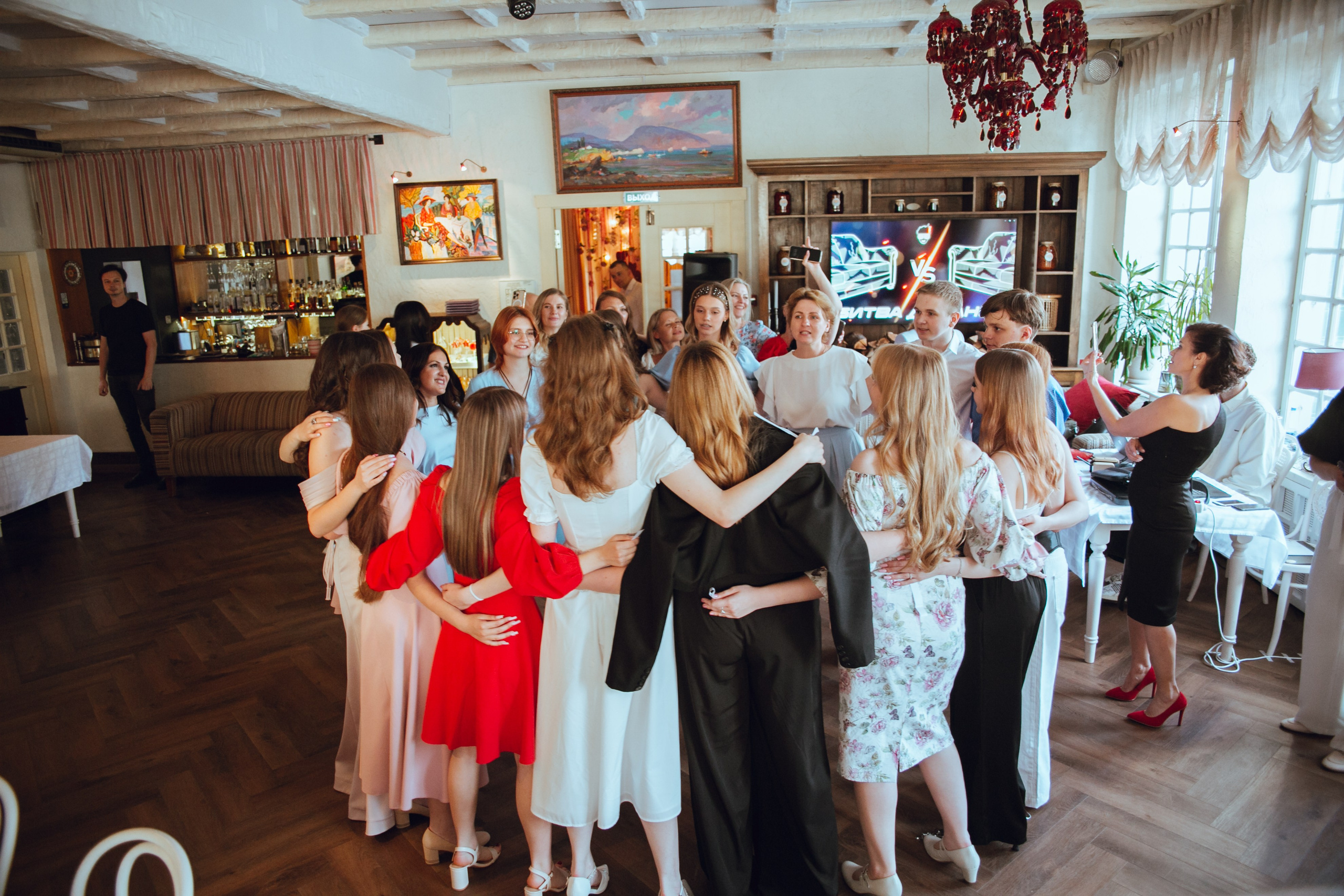 Выпускной в Пушкине — 9 класс. Портретный и репортажный фотограф в Санкт-Петербурге Елизавета Я