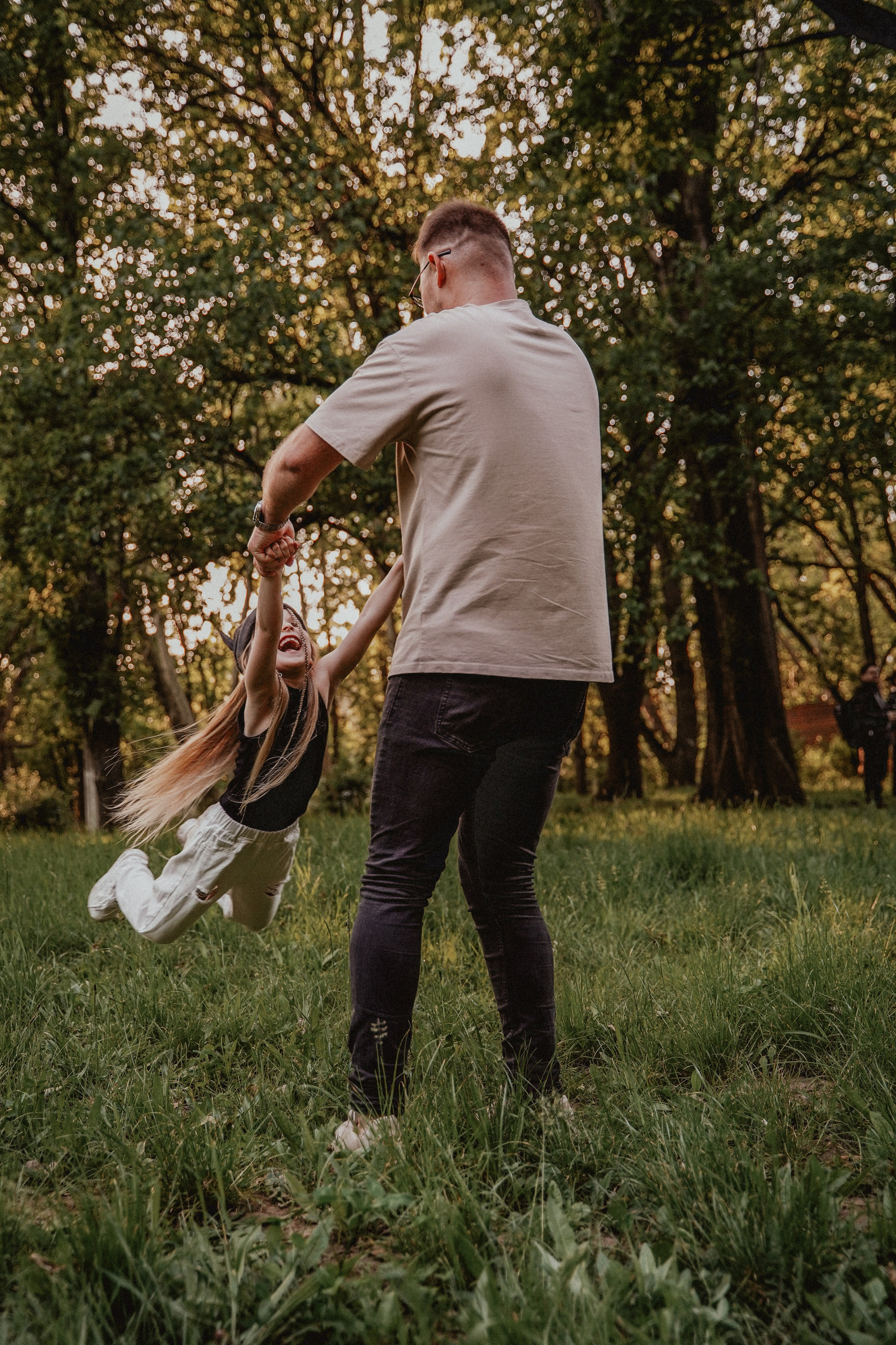 Семейная фотосессия со скейтом и самокатом. Семейный и женский фотограф в Краснодаре Анастасия Приймак