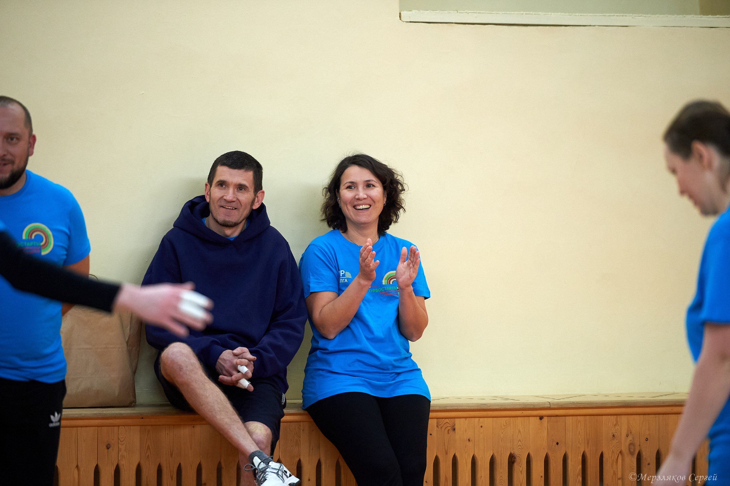 Новогодний турнир по волейболу. Ижевск. 15.12.2023. Спортивный репортажный фотограф в Ижевске Сергей Мерзляков