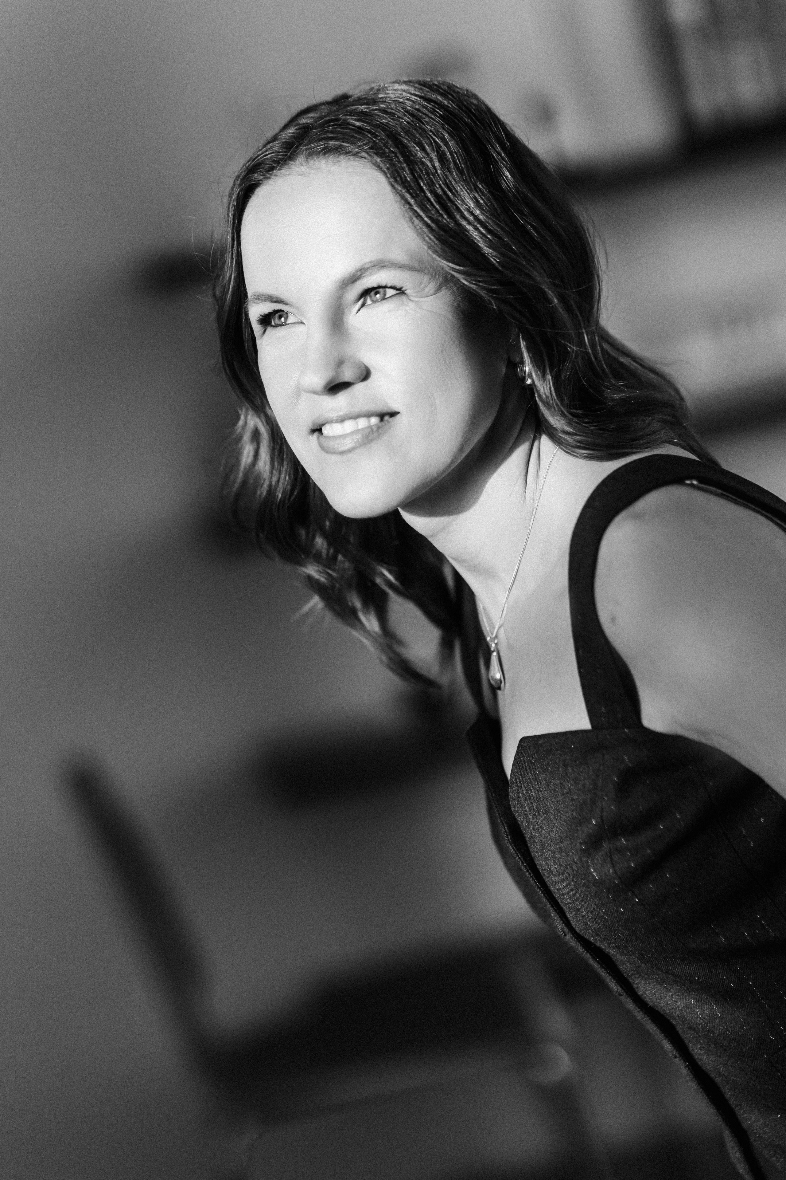 Светлана, Lightstudio