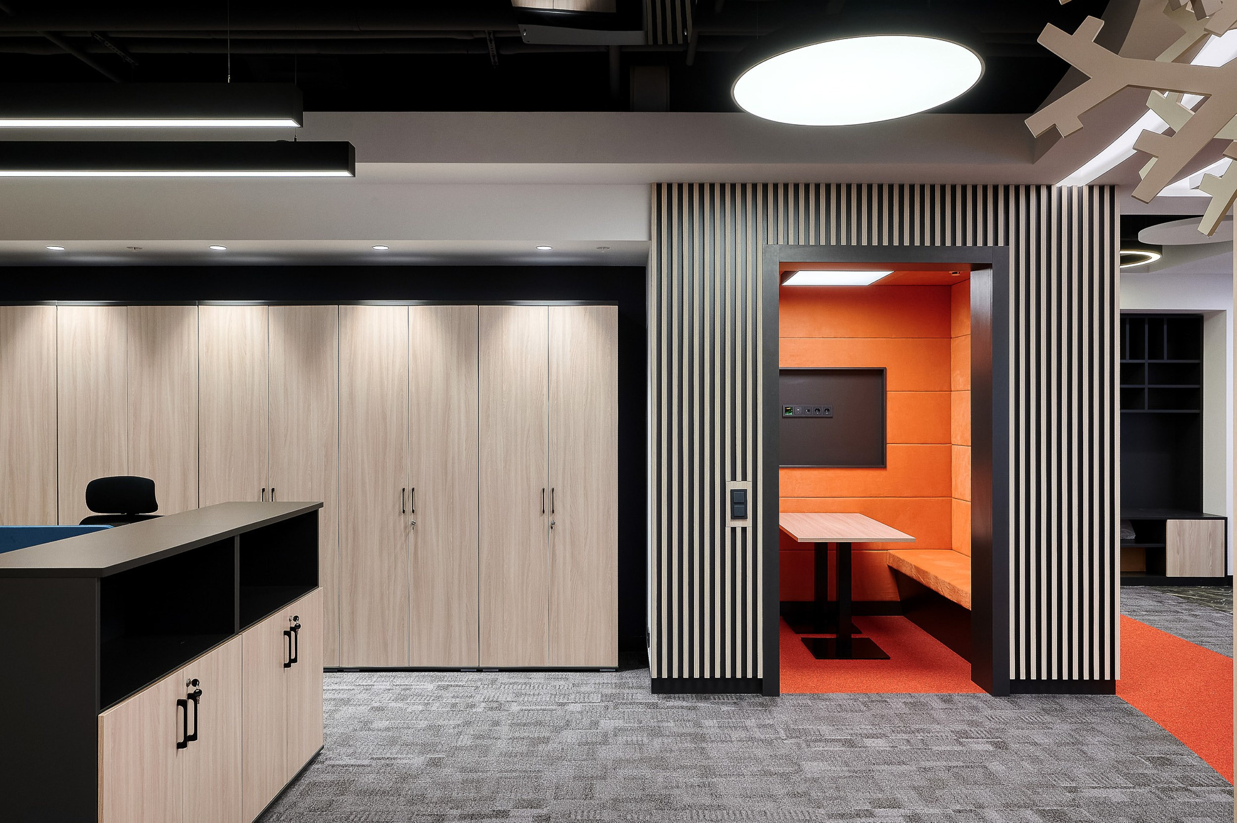 Офисы. Герман Лепёхин коммерческий фотограф в Москве: репортаж, портреты, интерьеры, производство