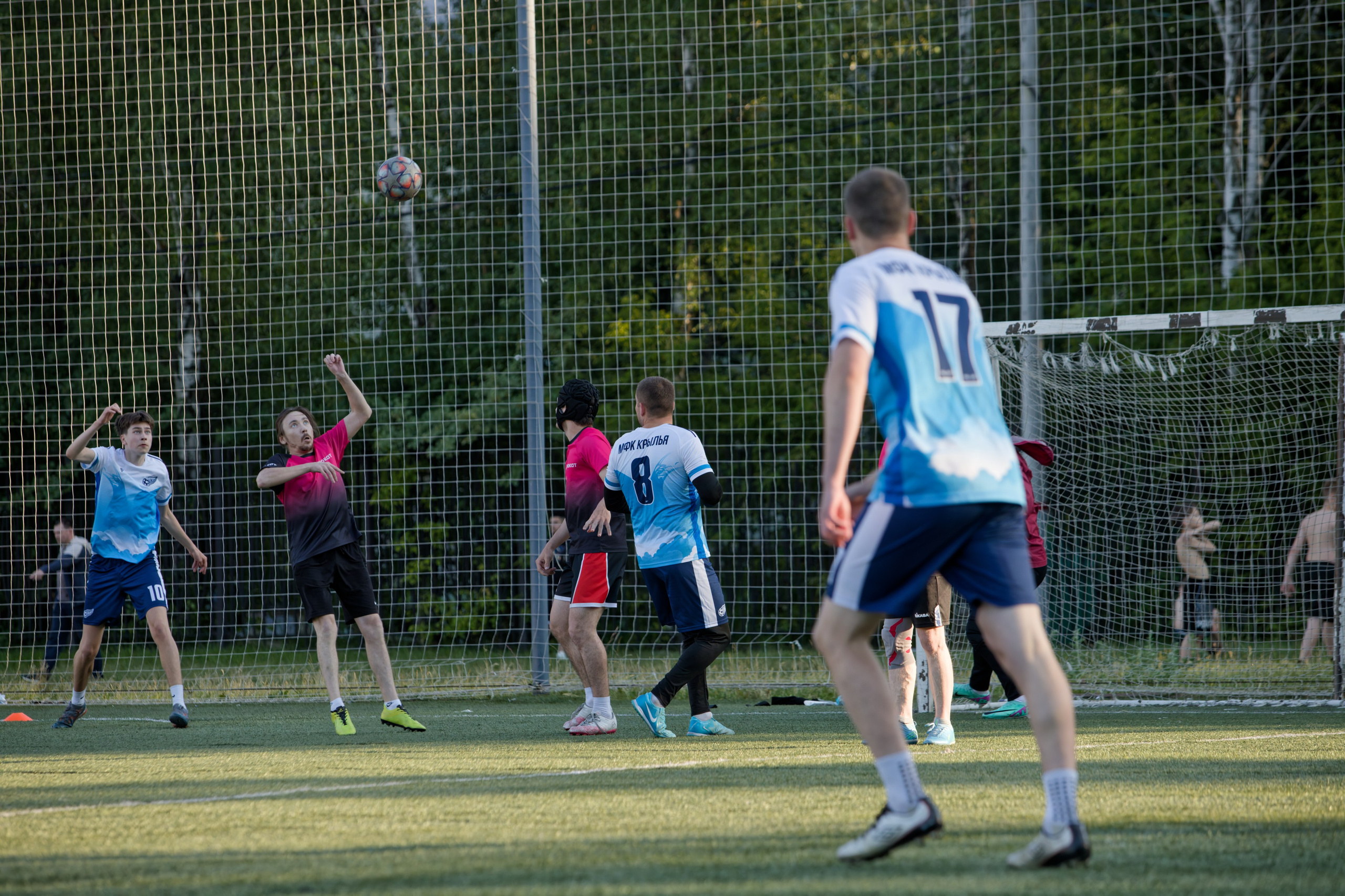 Любительская футбольная лига. Самокат-крылья. 25.06.2025. Репортажный и спортивный фотограф в г. Пермь Зильберг Павел