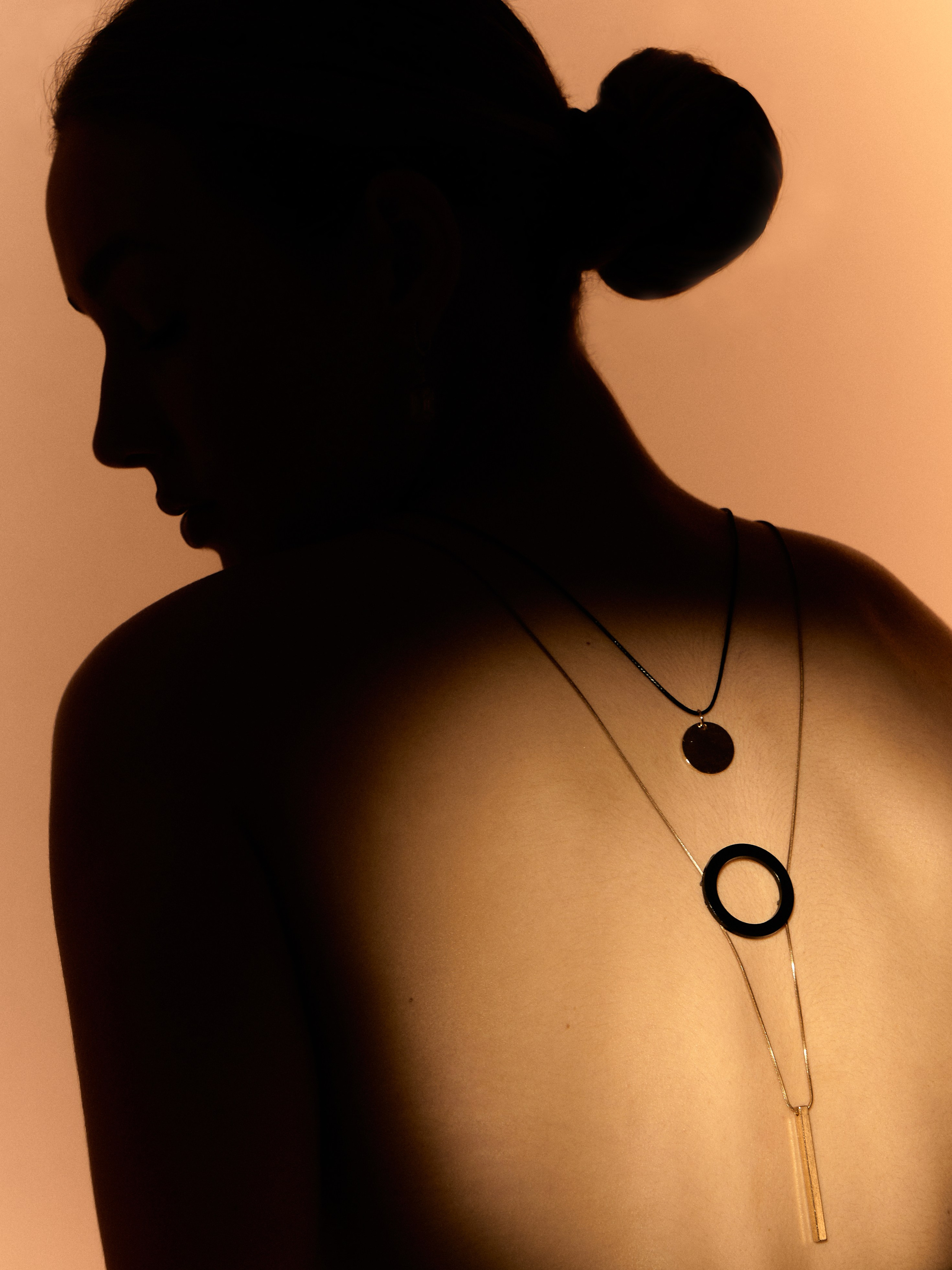 Съёмка для брендов одежды и маркетплейсов в Санкт-Петербурге