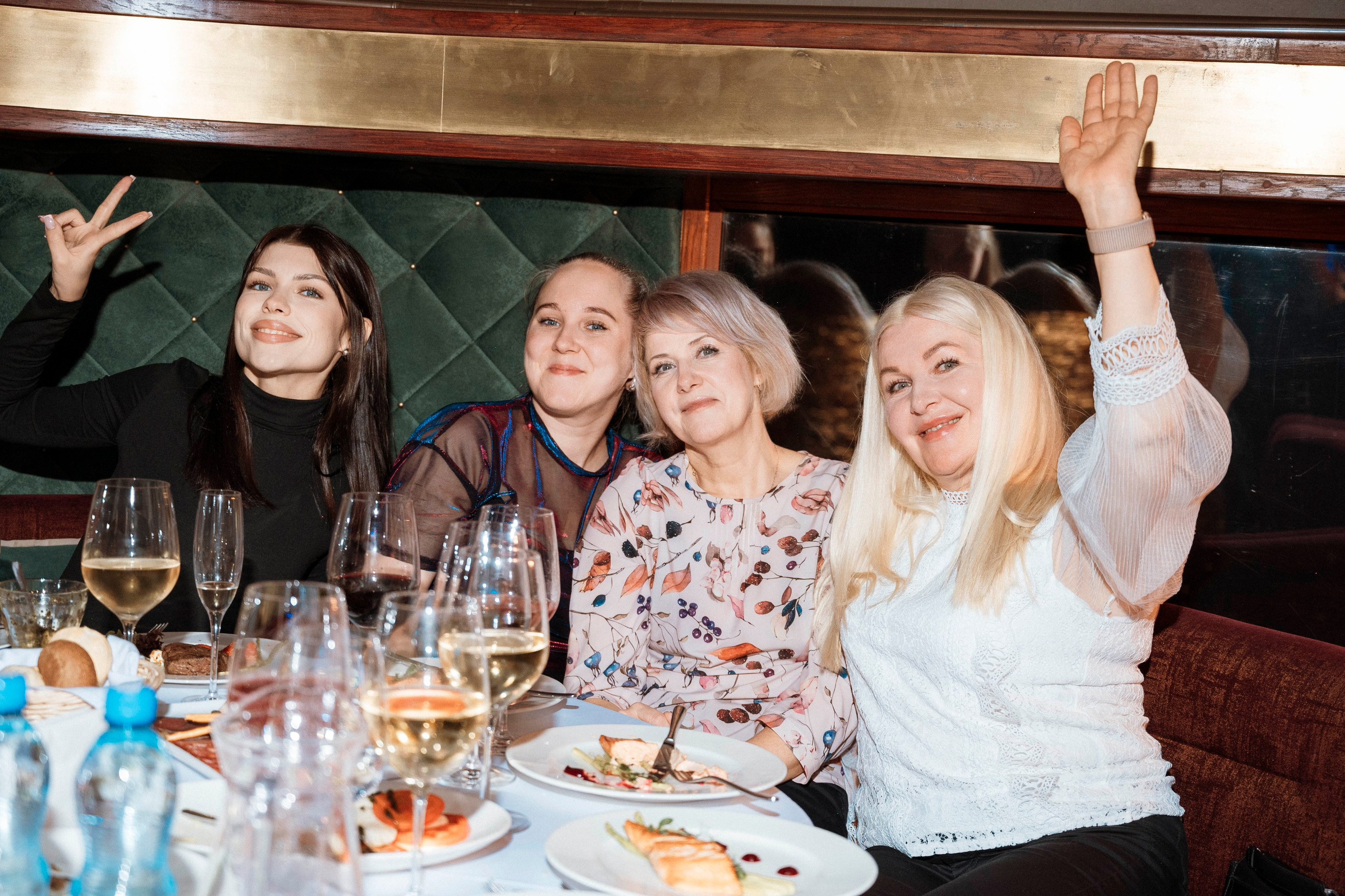 EISENBERG Корпоратив // Astra Marine Гала-ужин на теплоходе. Фотограф Элина Брусенцева