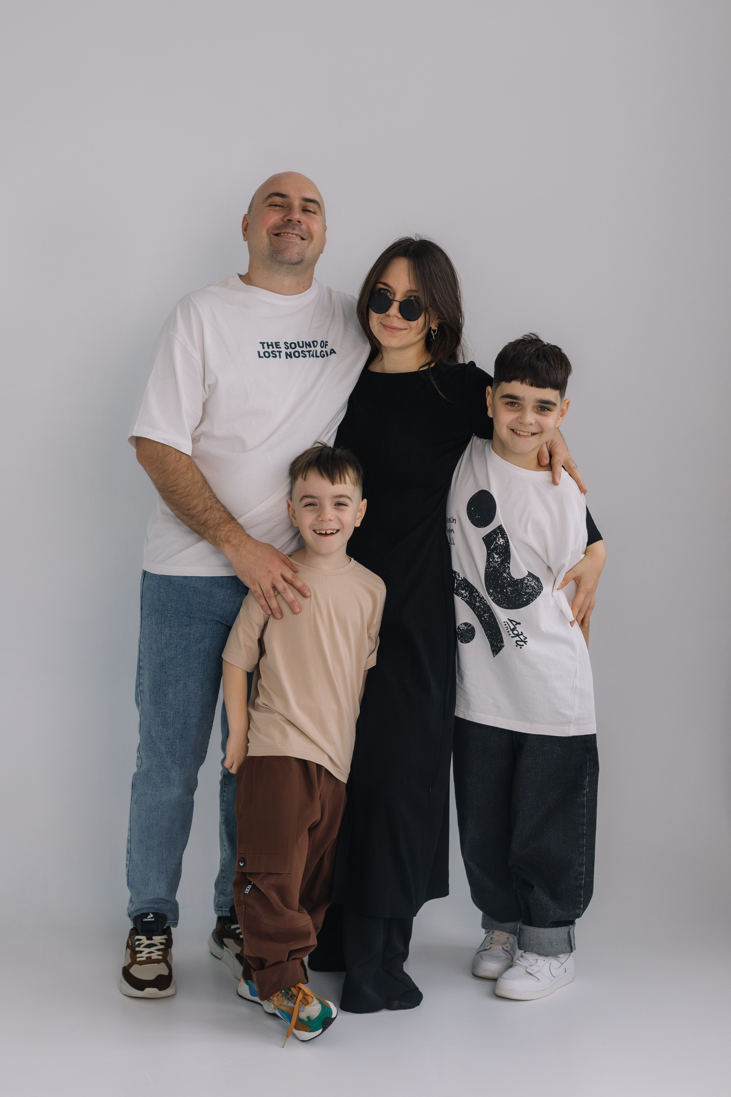 Жора, Ксюша, Владимир и Никита. Семейный фотограф в Волгограде Надежда Головко