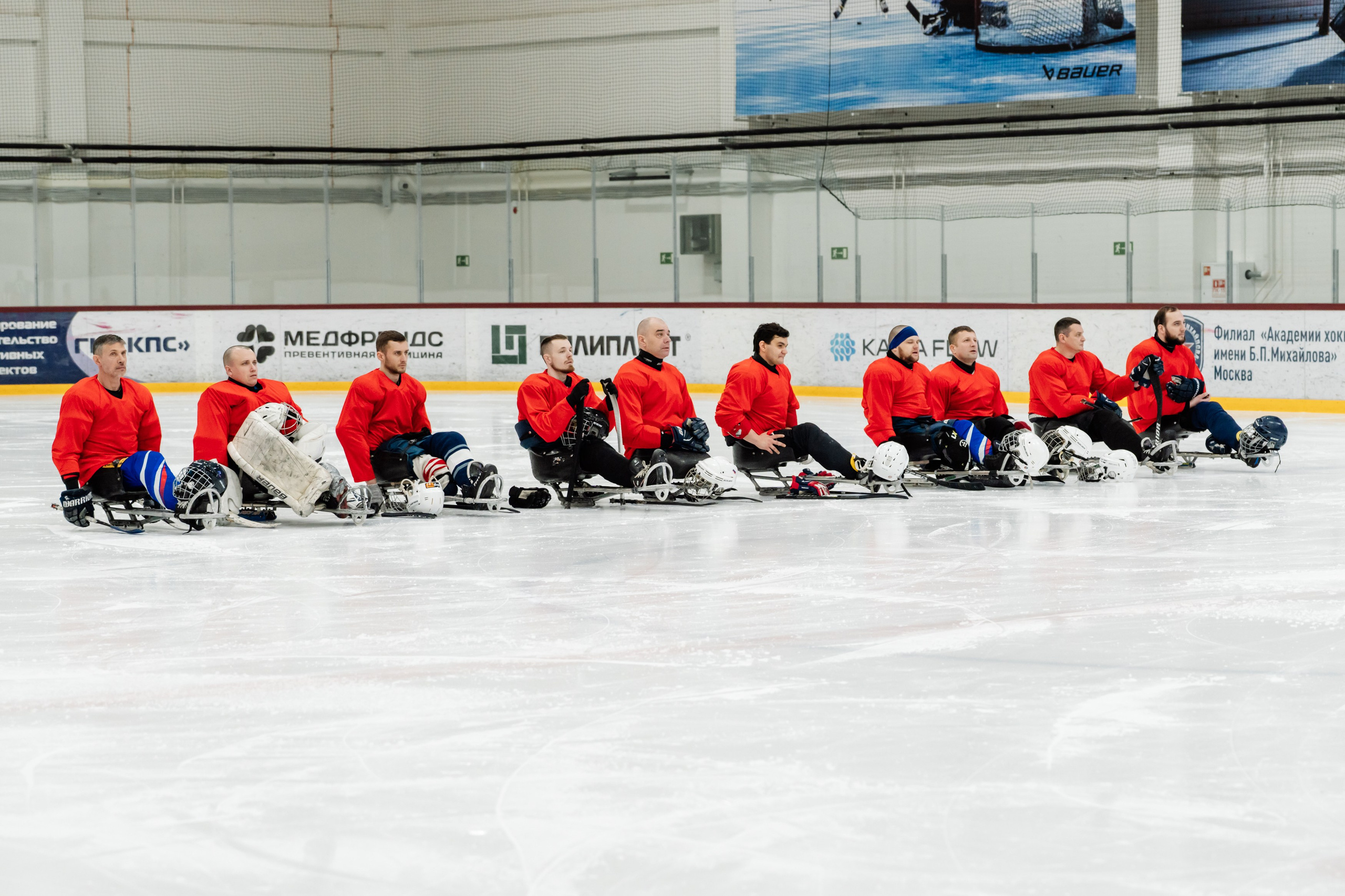 Игра в следж хоккей приуроченная 23.02.26 в арене Сталкер