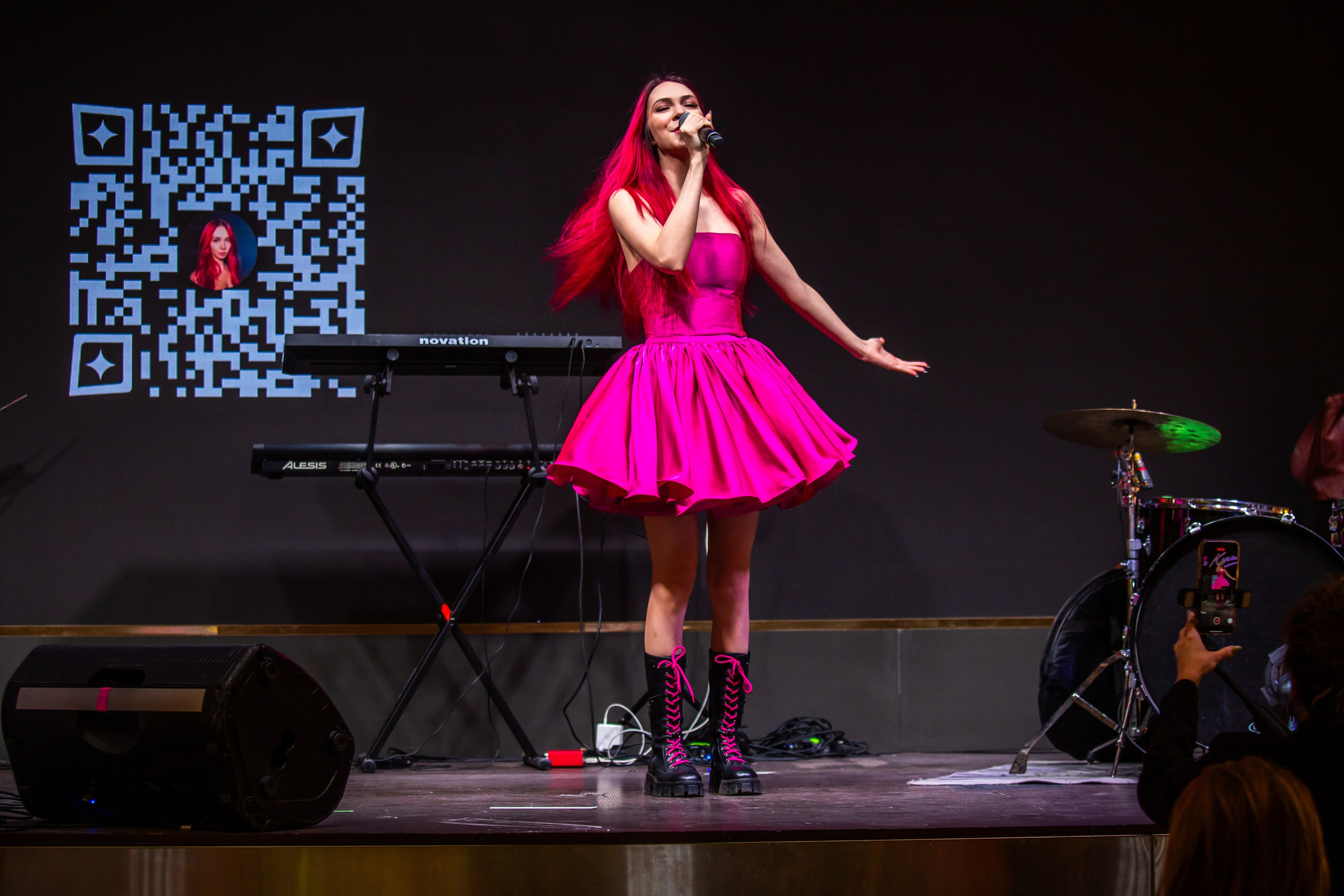 Показ-концерт детского модельного агентства SAYMYNAME. Репортажный, семейный, свадебный, портретный фотограф