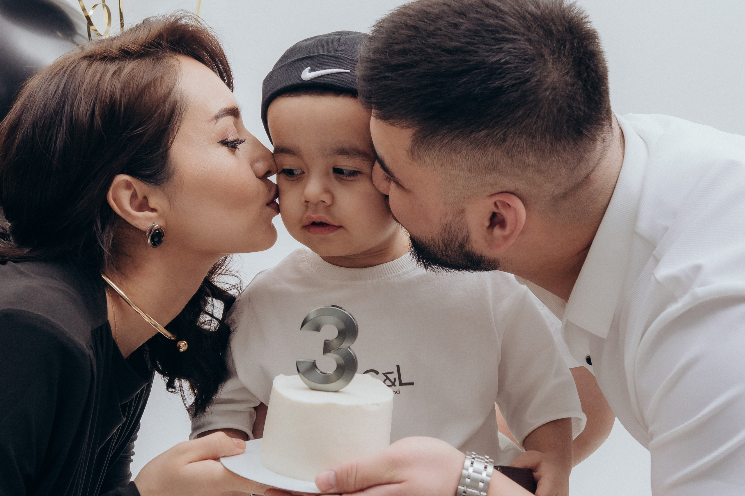 Мухамеду 3 годика. Семейный фотограф в Новом Уренгое Алёна Пряженцева