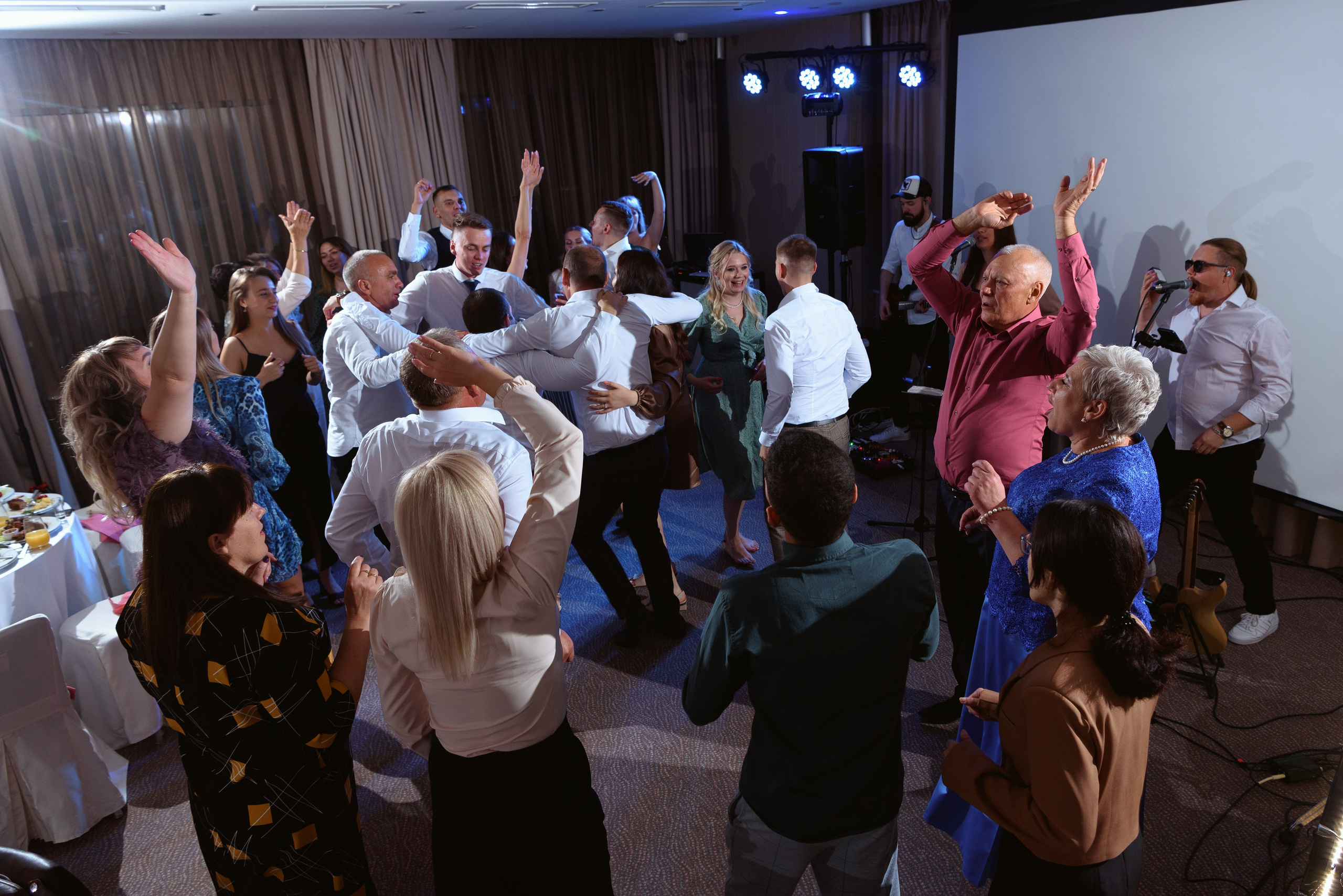 Никита и Ирина. Свадебный фотограф Кузьмина Лилия