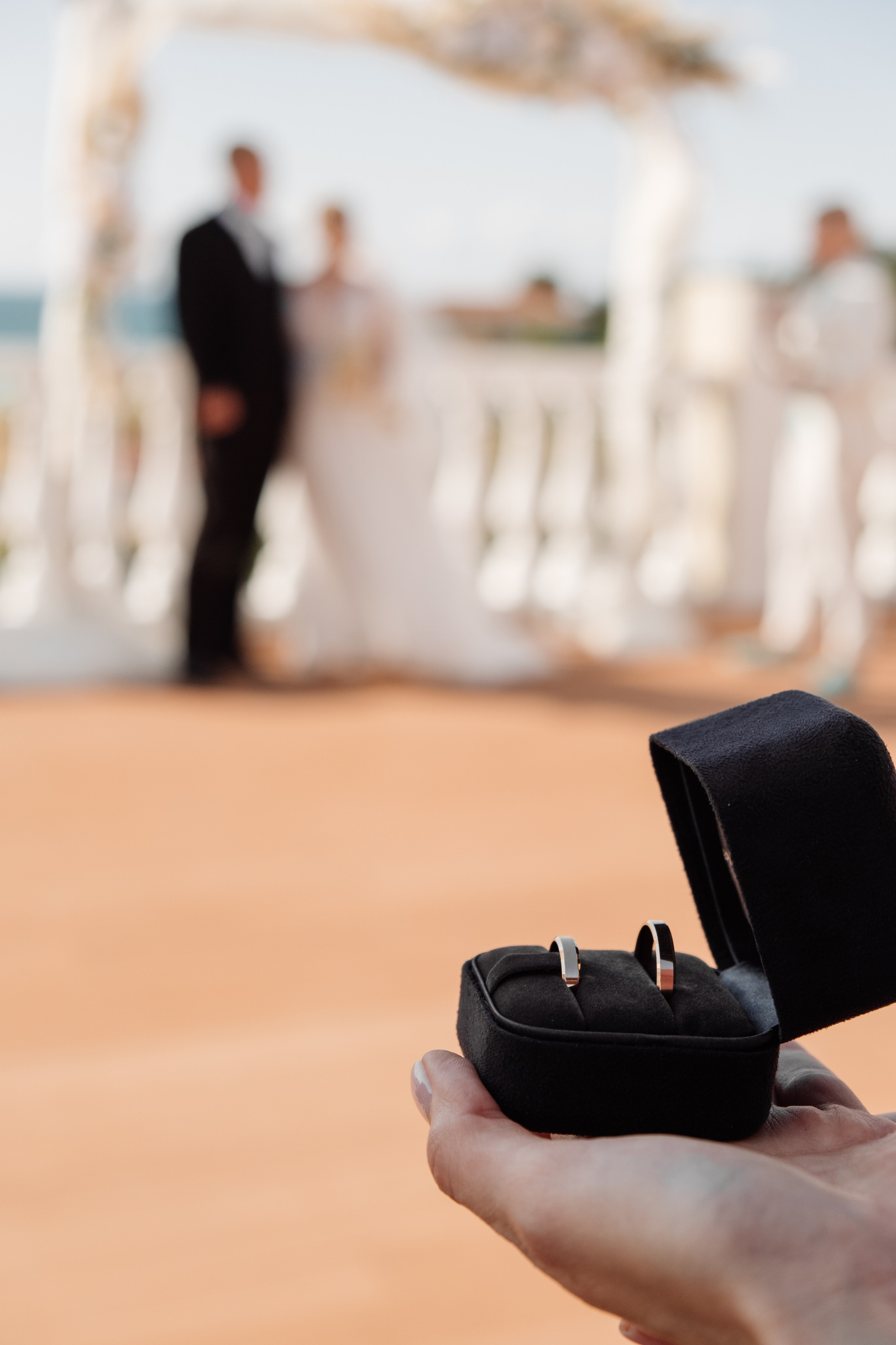 Свадебная фотосессия - выездная регистрация и банкет. Крым. Профессиональная фотосъемка в Крыму. Натуральные эмоции и живые кадры. Забронируйте дату прямо сейчас!