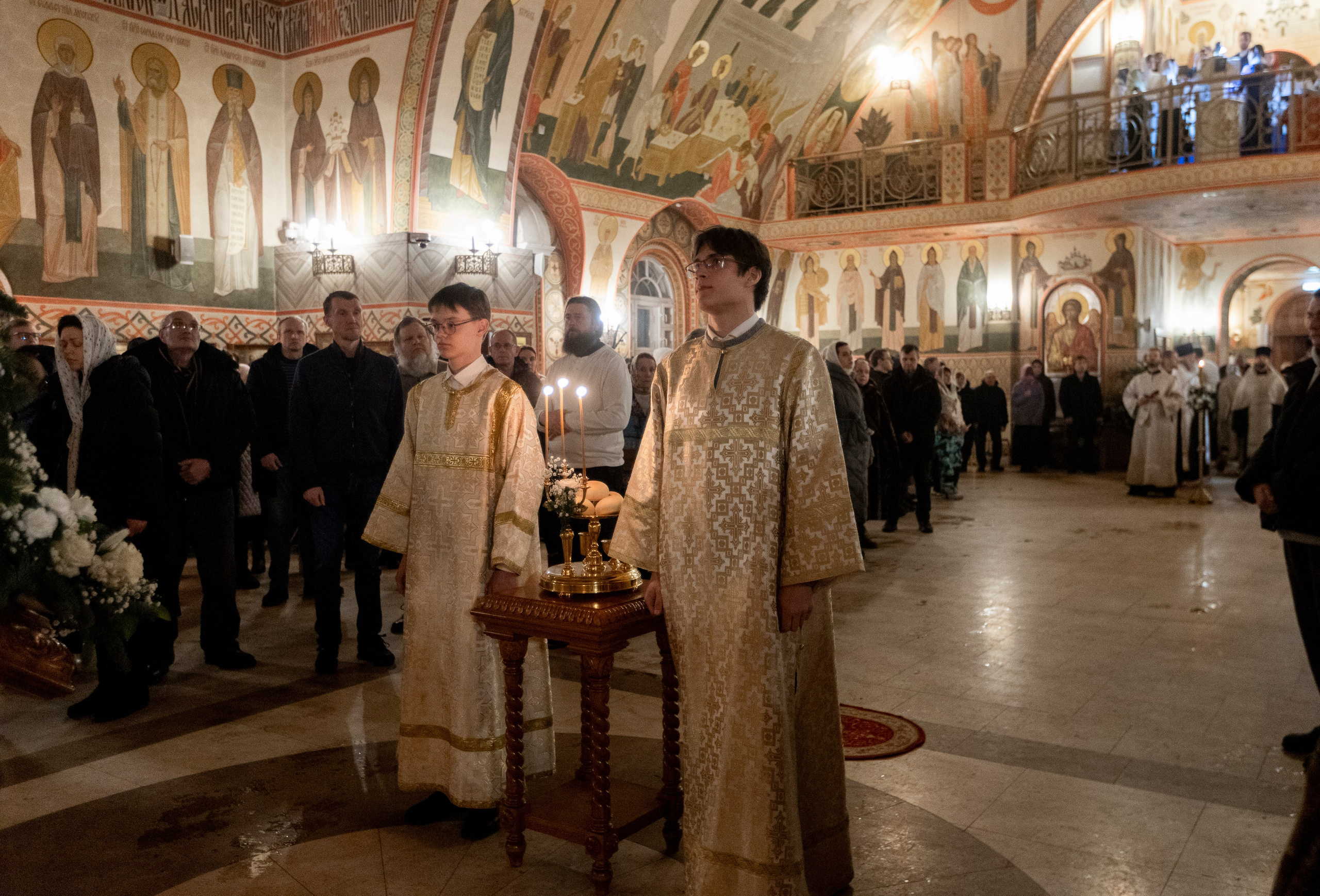 Рождество в храме Св. Вмч. Димитрия Солунского. Интерьерный фотограф в Москве Роман Потапов