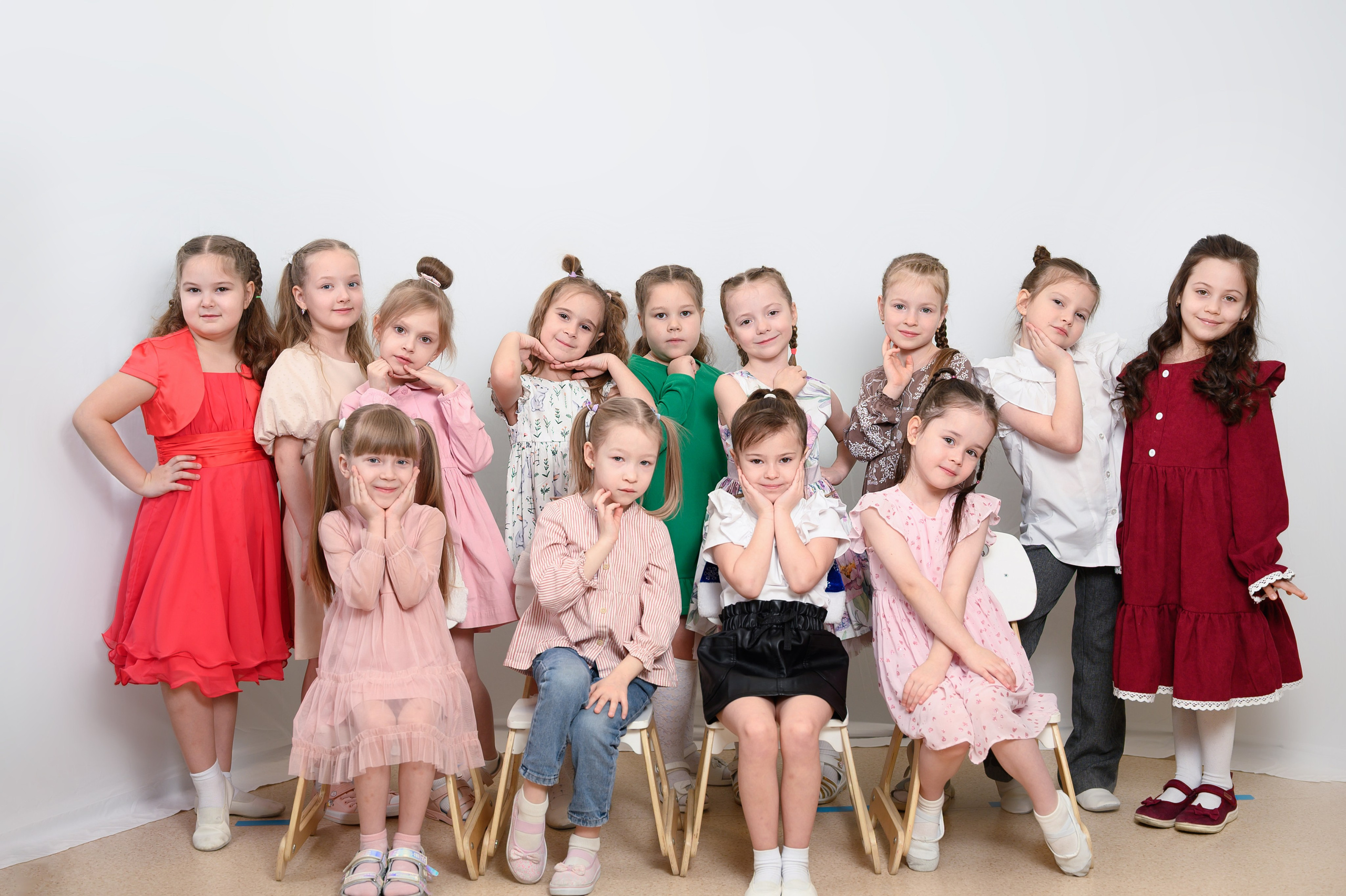 Выпускной альбом «Звёздочки» сад № 3 индивидуальный дизайн. Фотограф новорожденных, семейный детский в Тюмени Татьяна Морозова