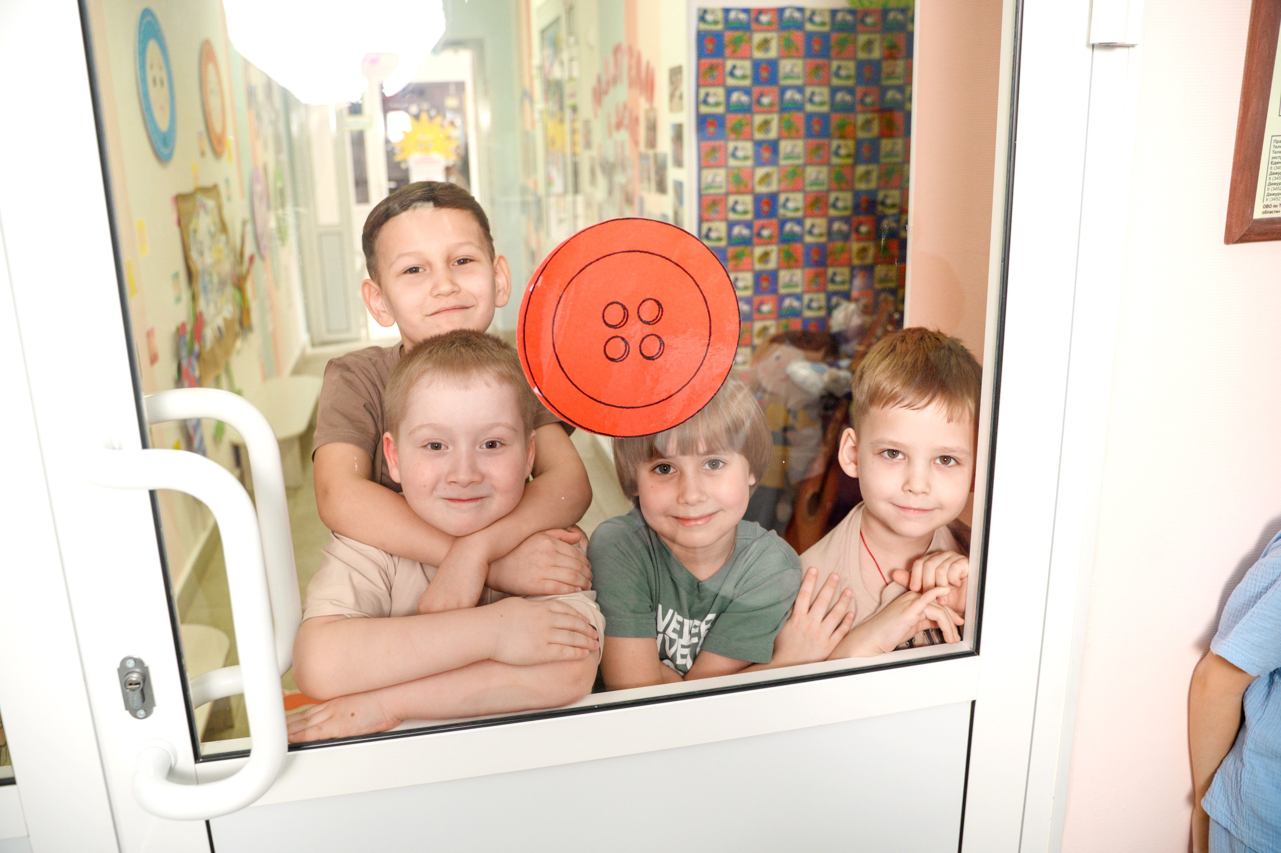 Выпускной альбом «Фантазёры» сад № 3. Фотограф новорожденных, семейный детский в Тюмени Татьяна Морозова