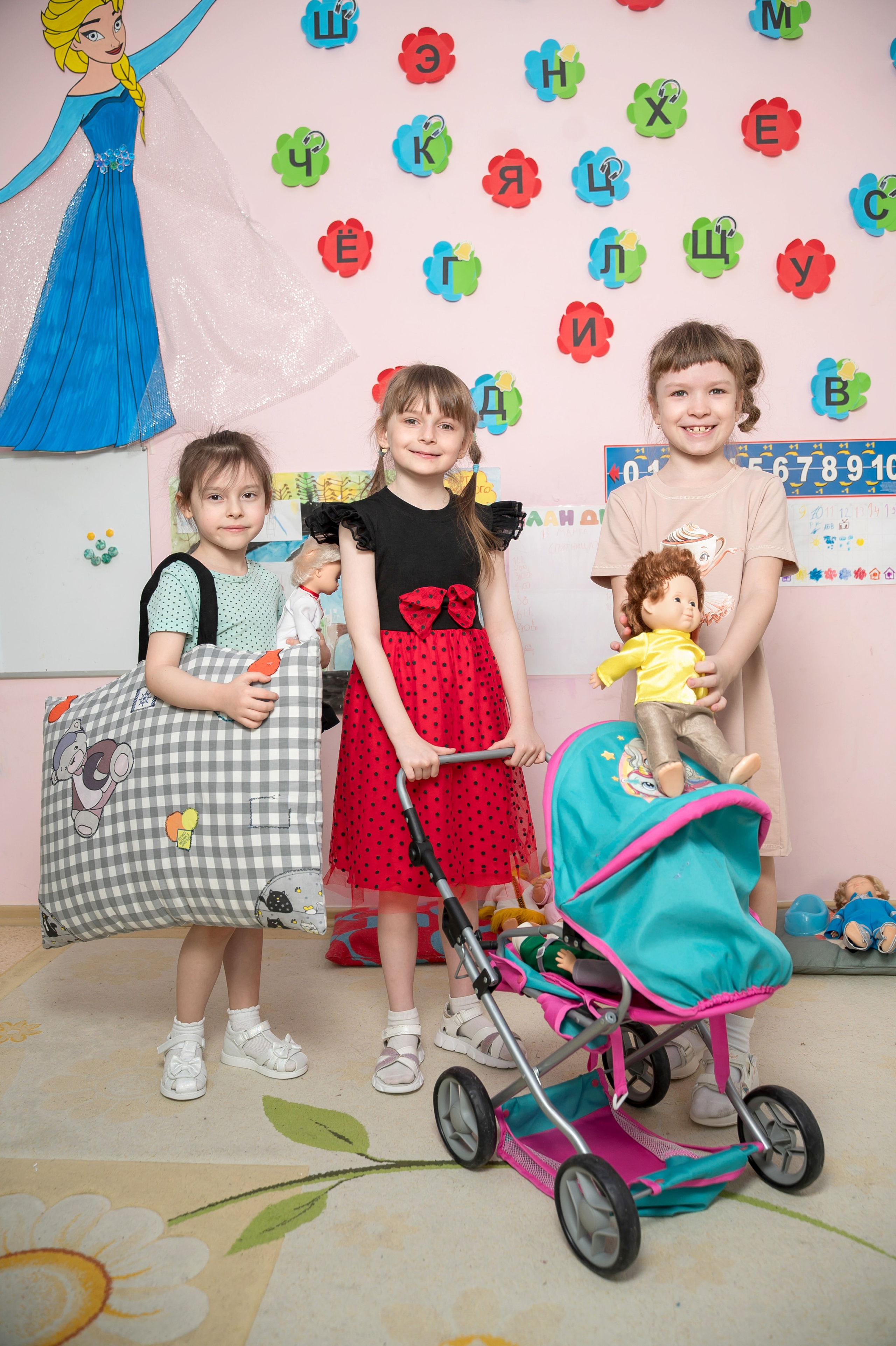 Выпускной альбом группа «Клевер» 3 садик. Фотограф новорожденных, семейный детский в Тюмени Татьяна Морозова
