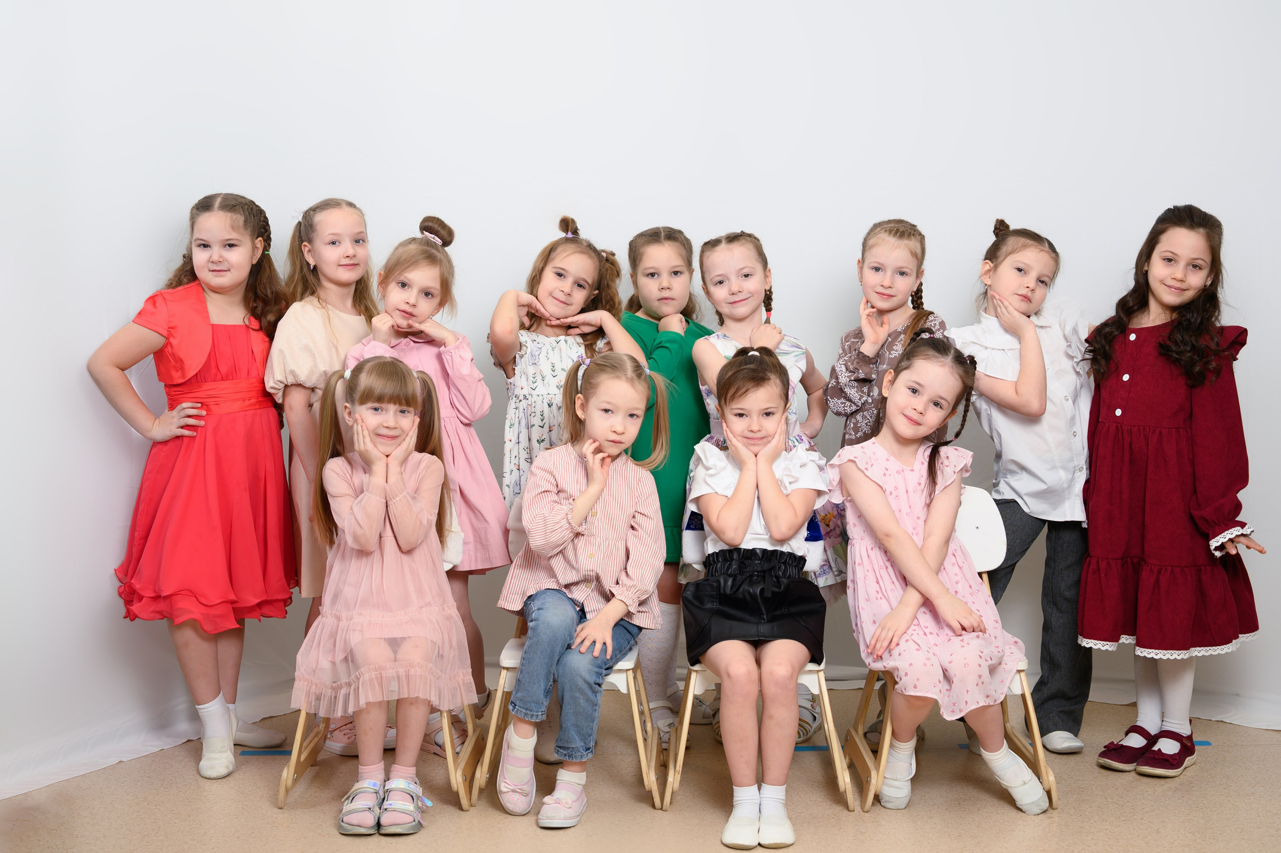Выпускной альбом «Звёздочки» сад № 3 индивидуальный дизайн. Фотограф новорожденных, семейный детский в Тюмени Татьяна Морозова