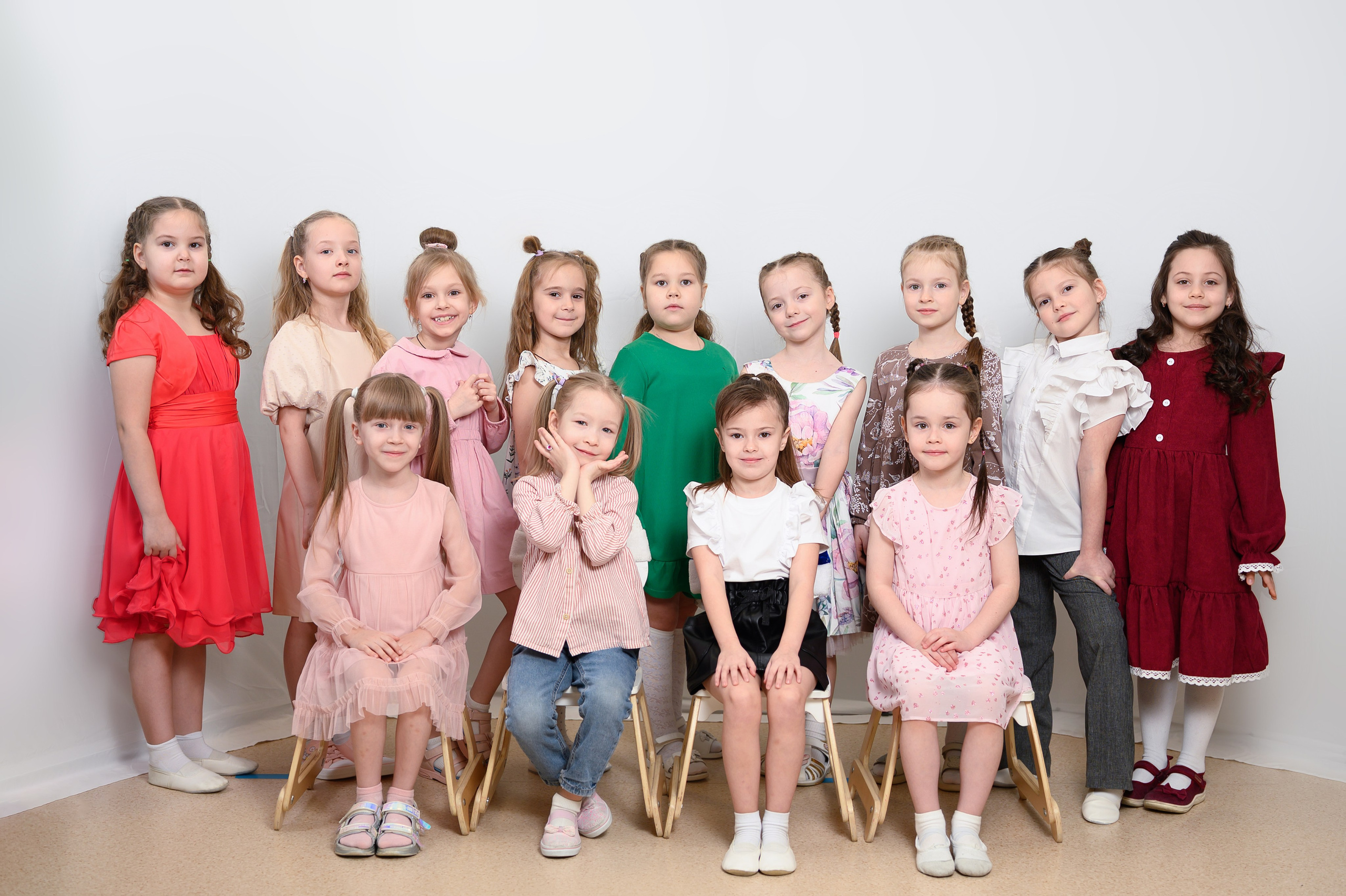 Выпускной альбом «Звёздочки» сад № 3 индивидуальный дизайн. Фотограф новорожденных, семейный детский в Тюмени Татьяна Морозова