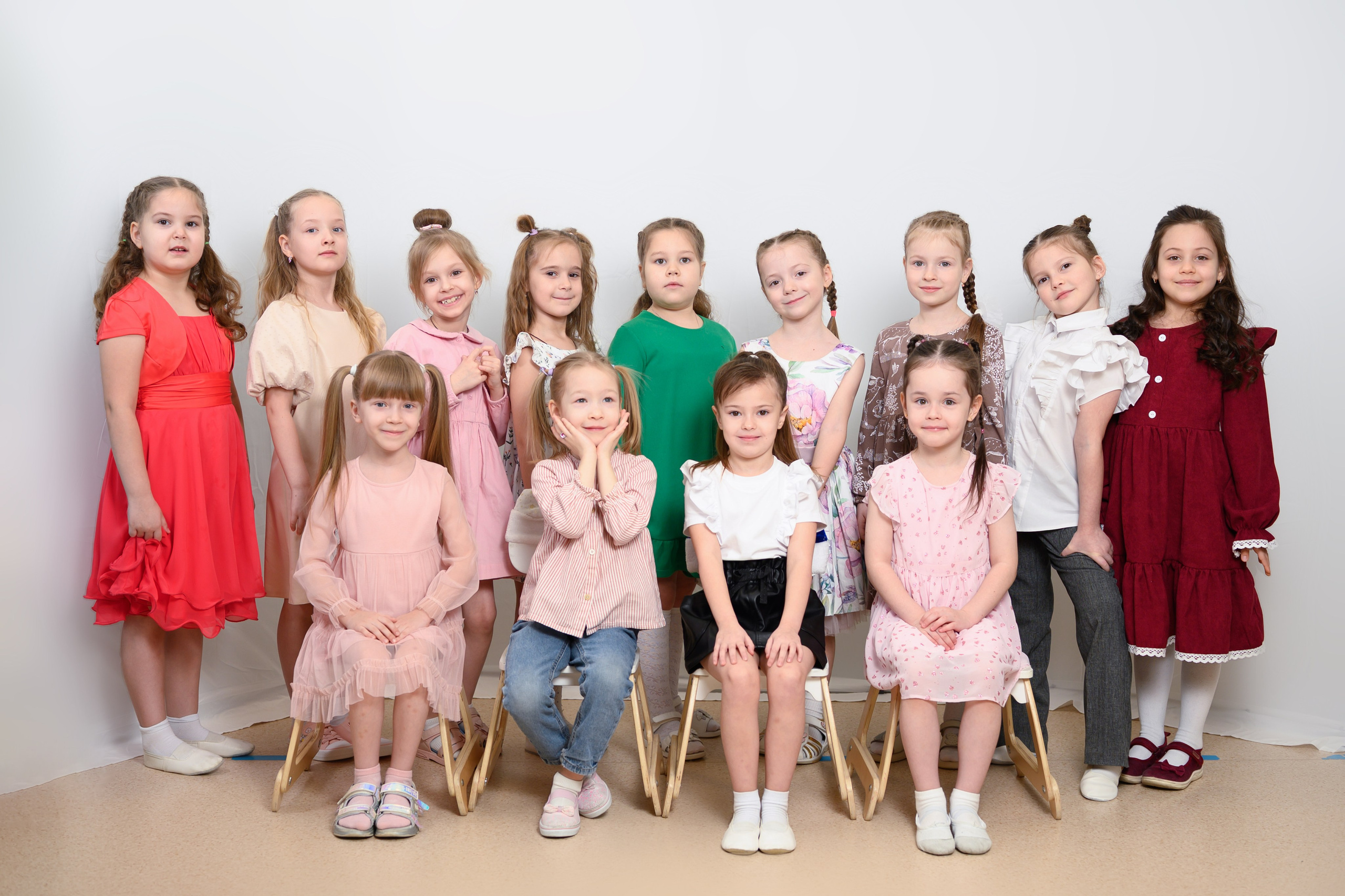 Выпускной альбом «Звёздочки» сад № 3 индивидуальный дизайн. Фотограф новорожденных, семейный детский в Тюмени Татьяна Морозова