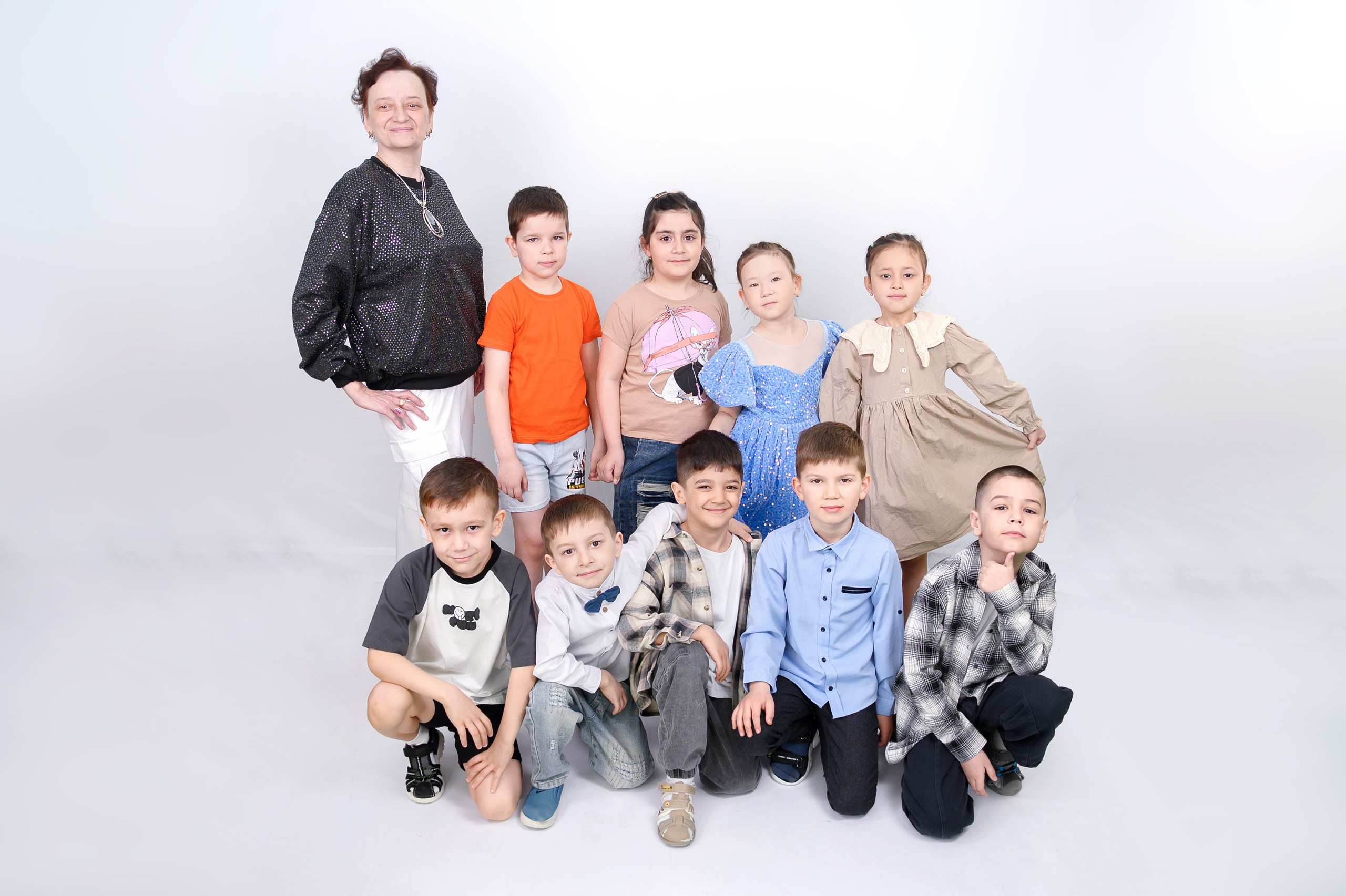 Выпускной альбом гр «Василёк» сад№ 3. Фотограф новорожденных, семейный детский в Тюмени Татьяна Морозова
